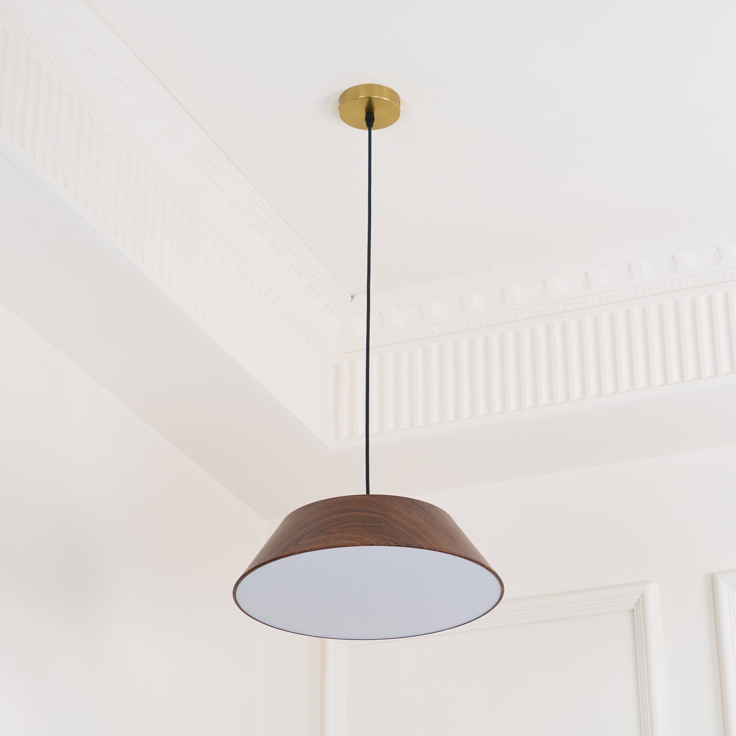 Novain Pendelleuchte mit Holzmaserung-Letslighting