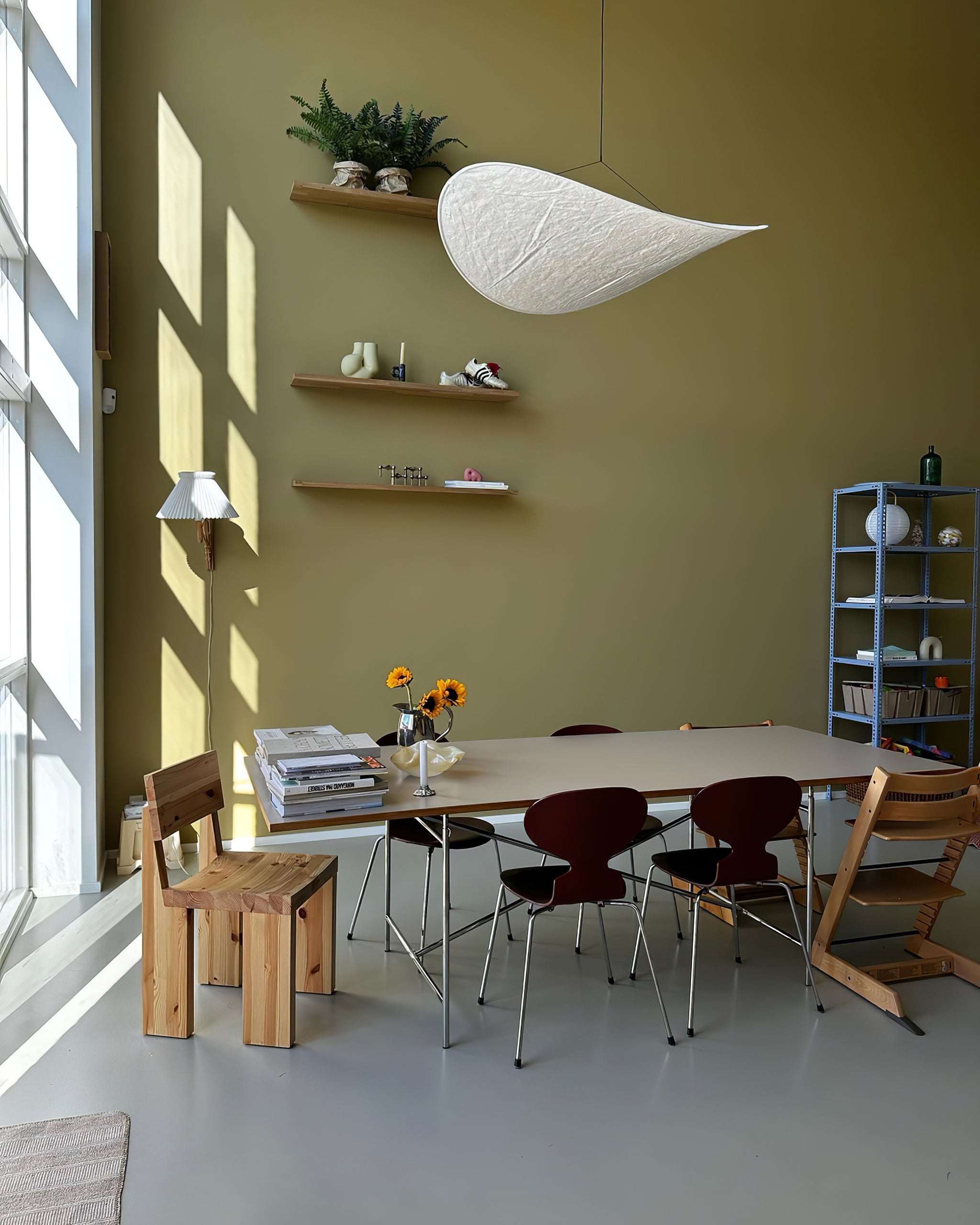 Tense Tyvek Pendant Lamp - Blowlighting