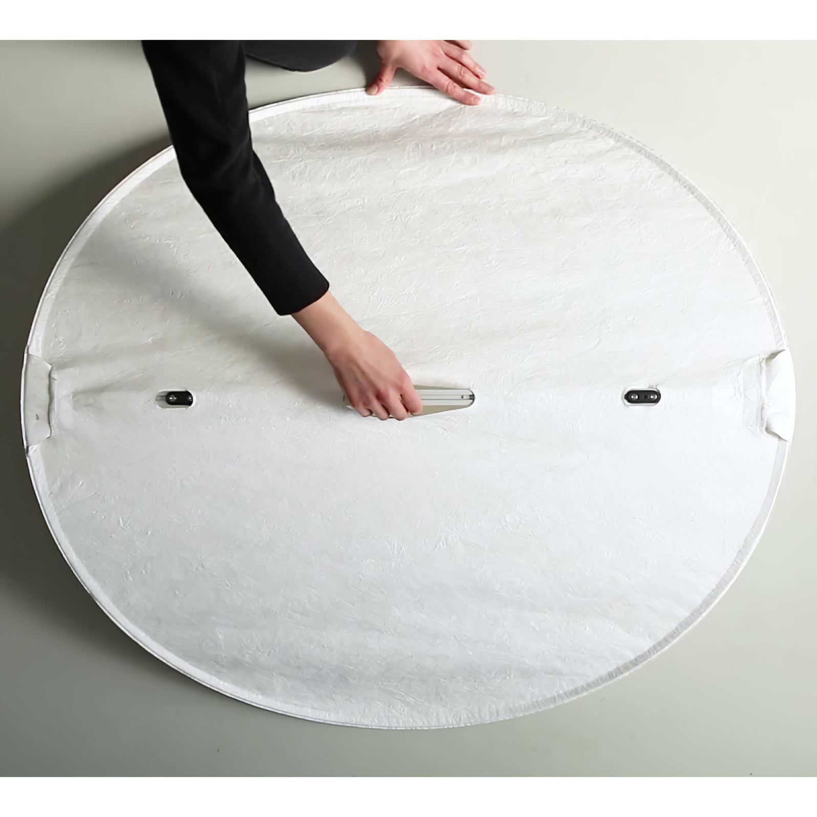 Tense Tyvek Pendant Lamp - Blowlighting