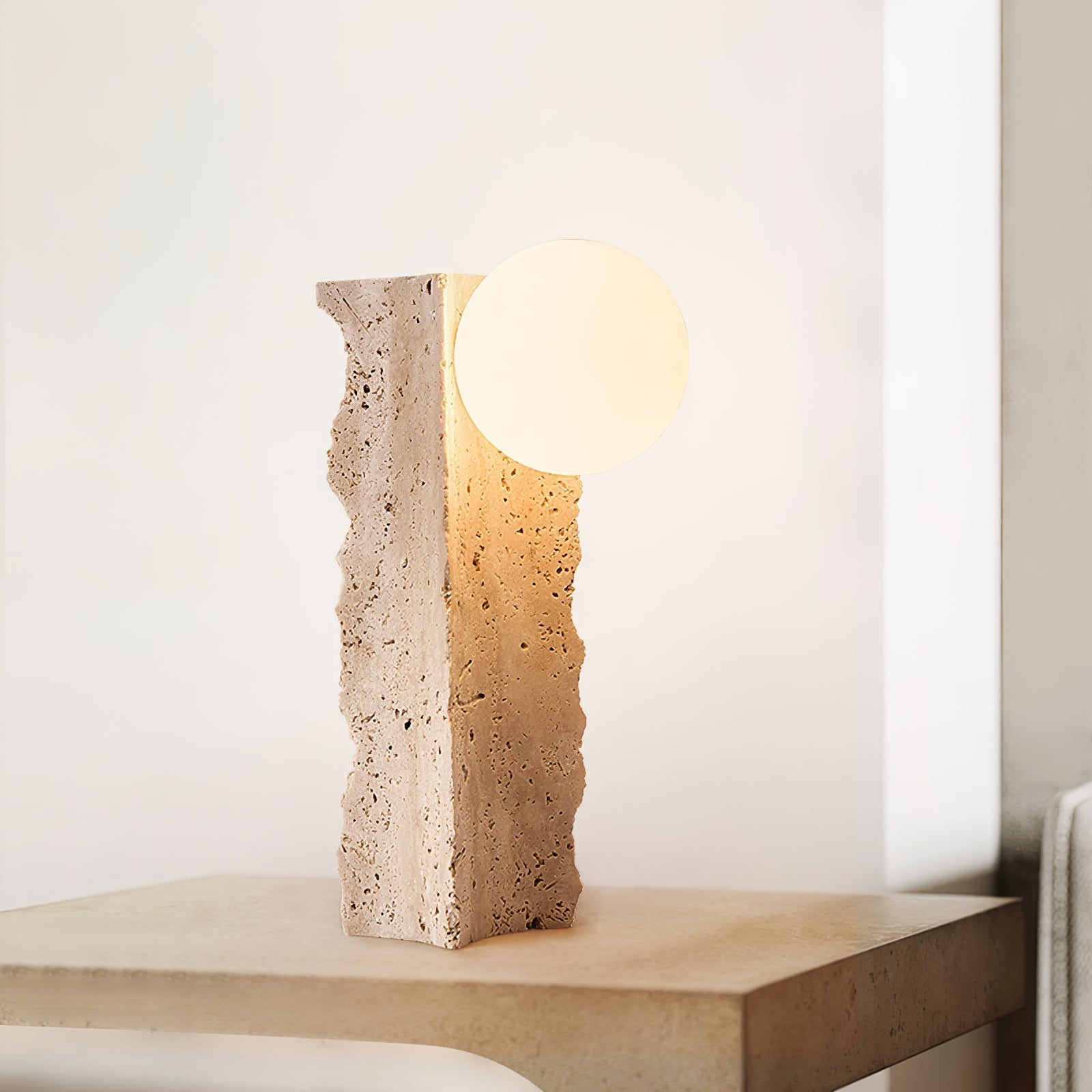Vyrnora Travertin-Platten-Tischlampe-Letslighting