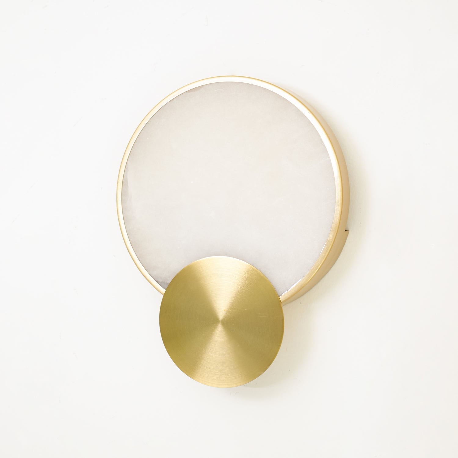 Myvelarae Circular Alabaster Wall Light - Neutralighting