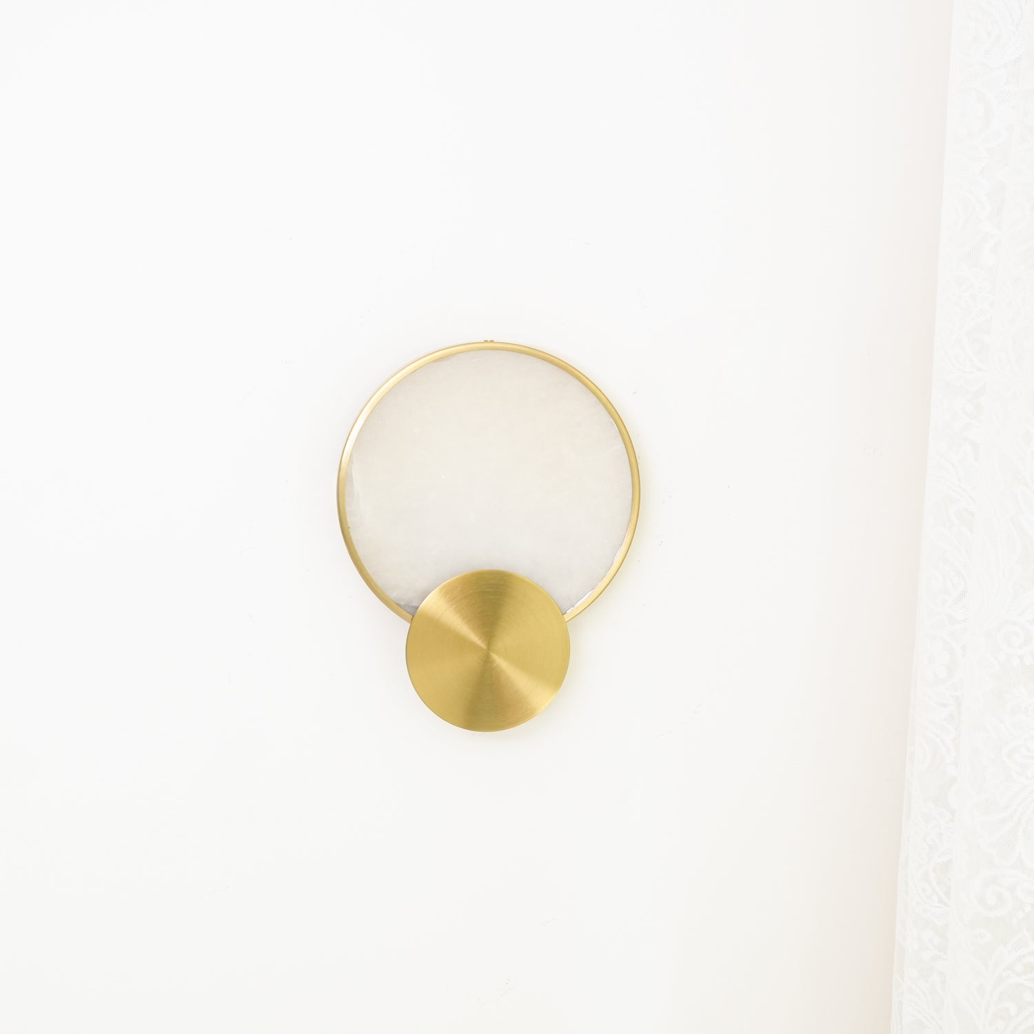 Myvelarae Circular Alabaster Wall Light - Neutralighting