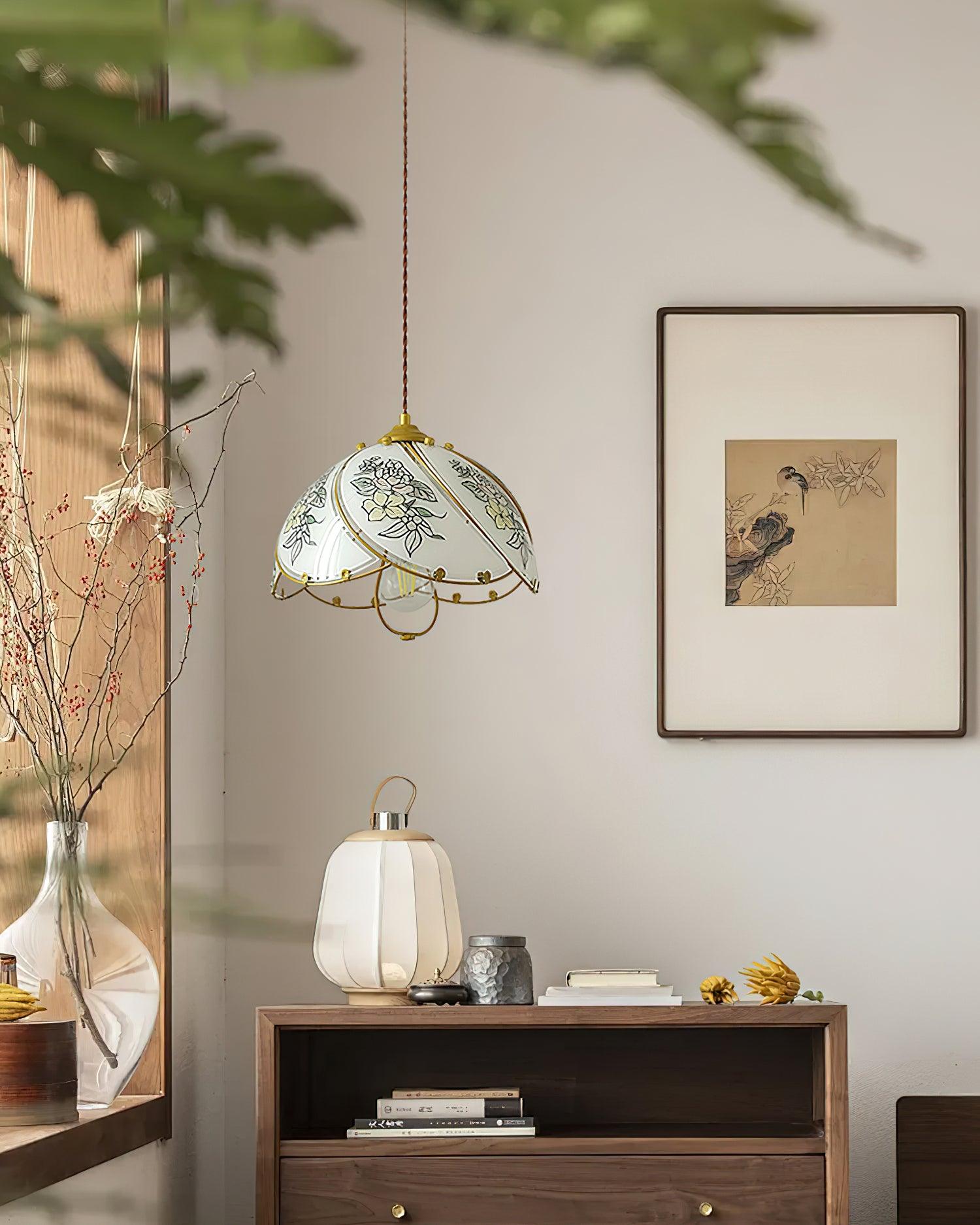 Pendelleuchte Glasblütenschirm Metallgestell Vintage-Letslighting