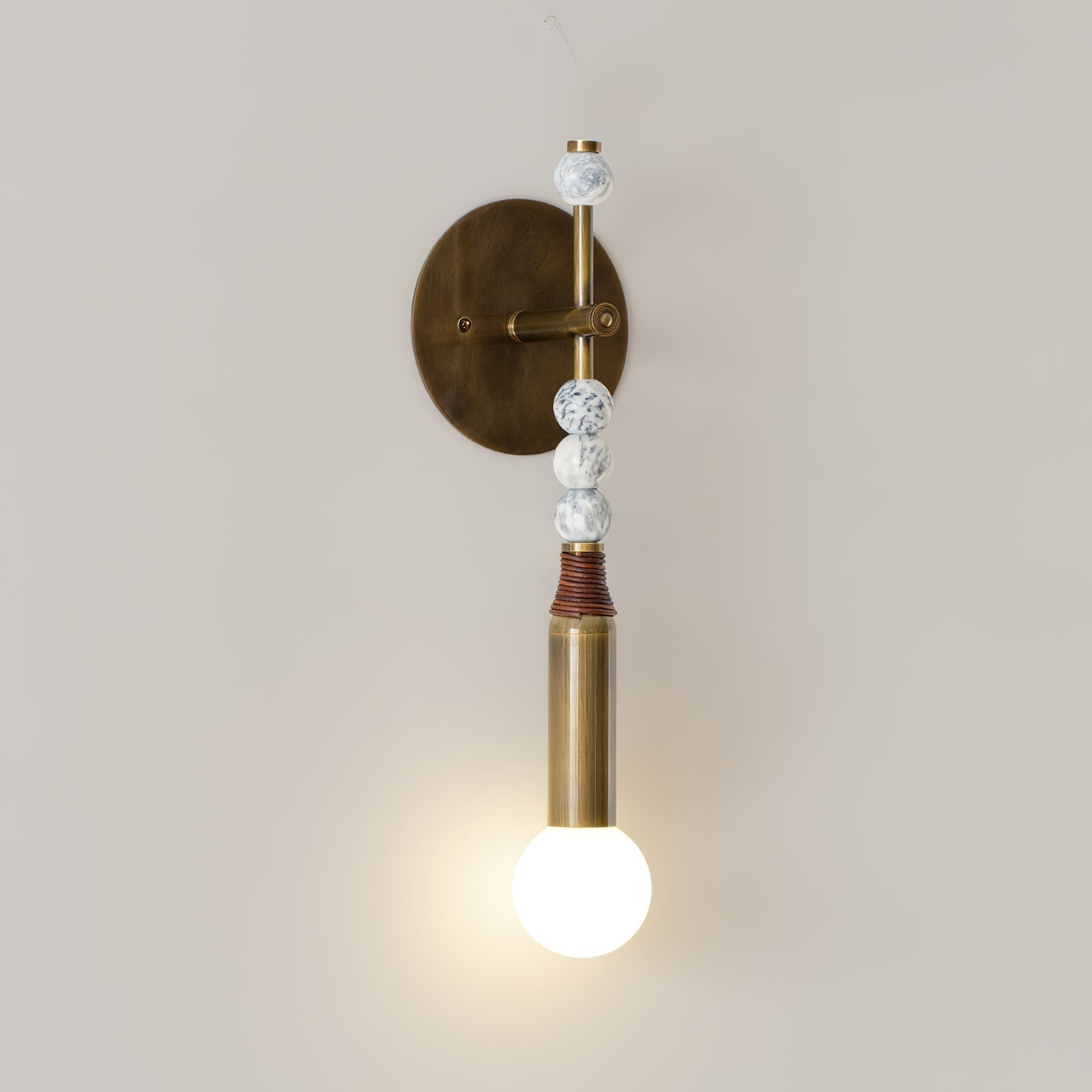 Toam Wall Lamp - Blowlighting