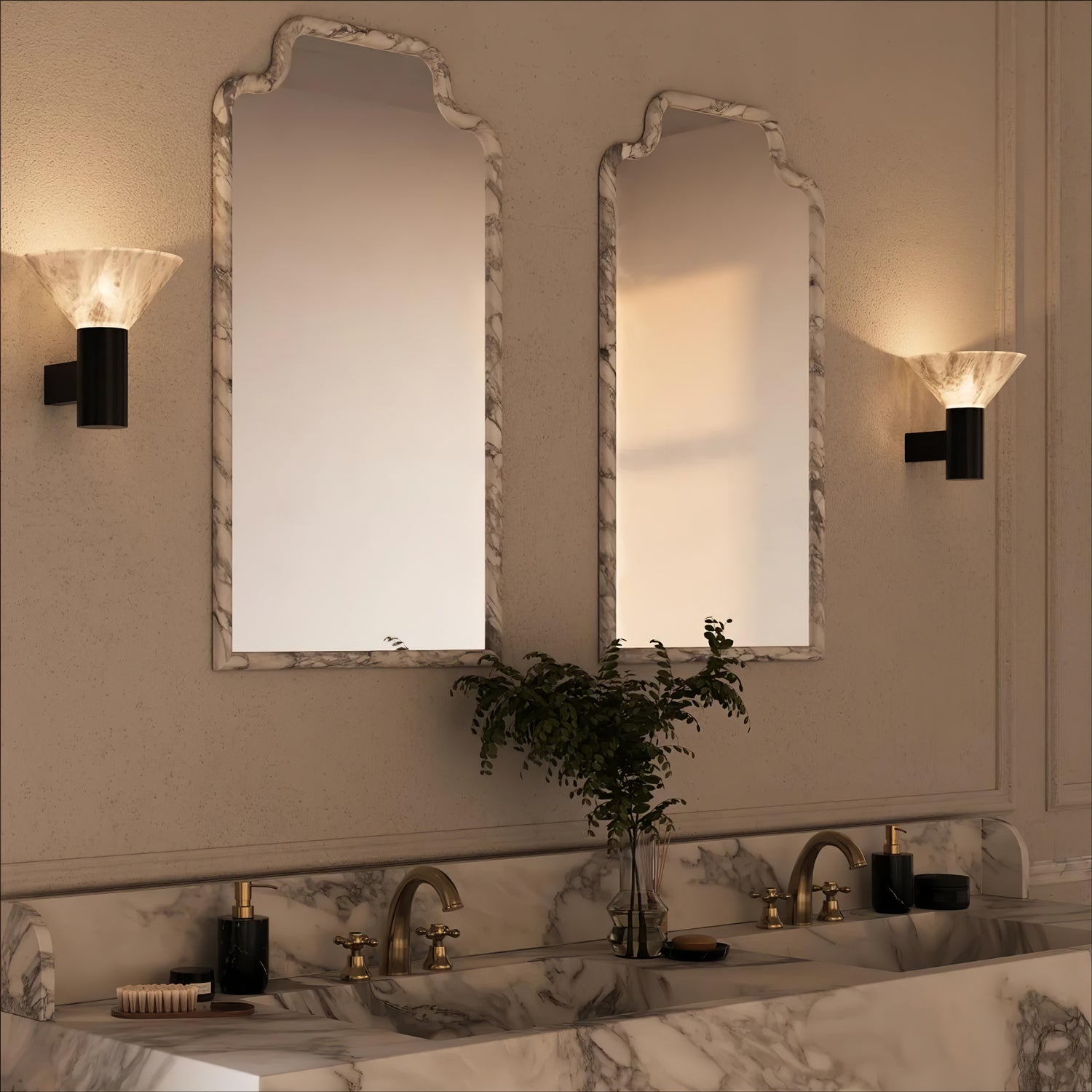 Eurnoria Cone Alabaster Wall Light - Neutralighting