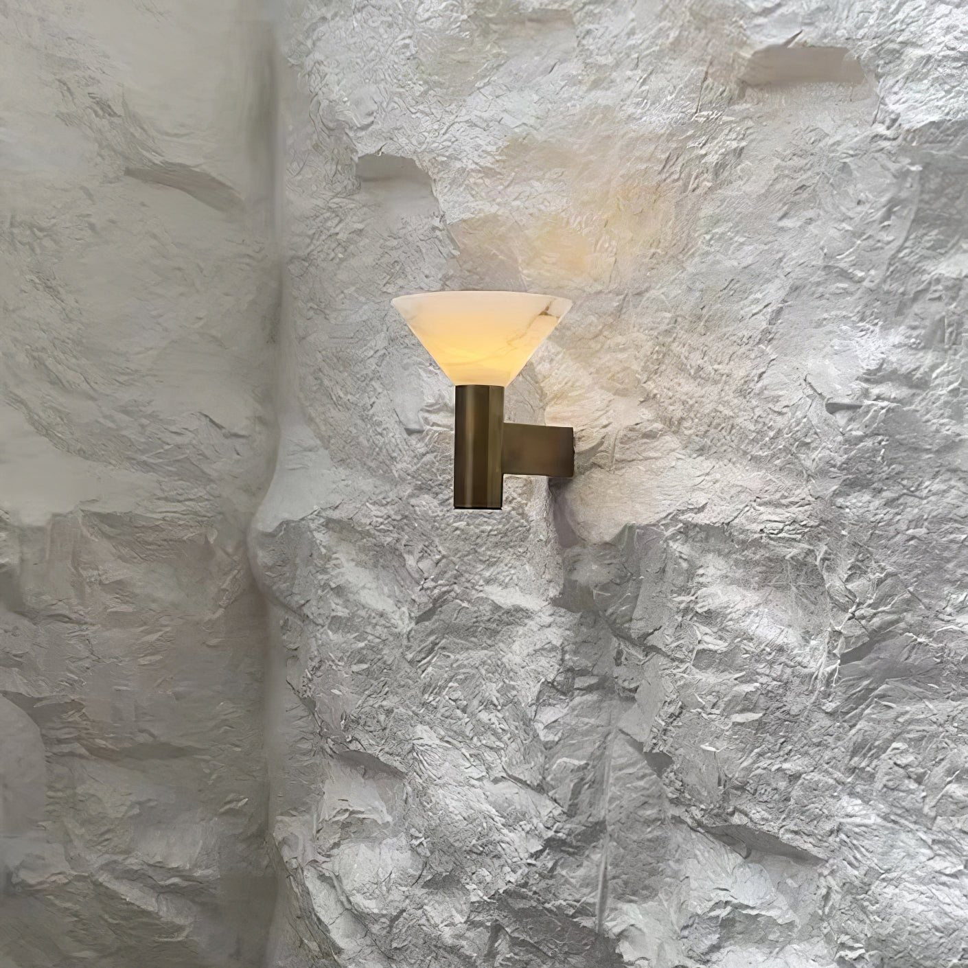 Eurnoria Cone Alabaster Wall Light - Neutralighting