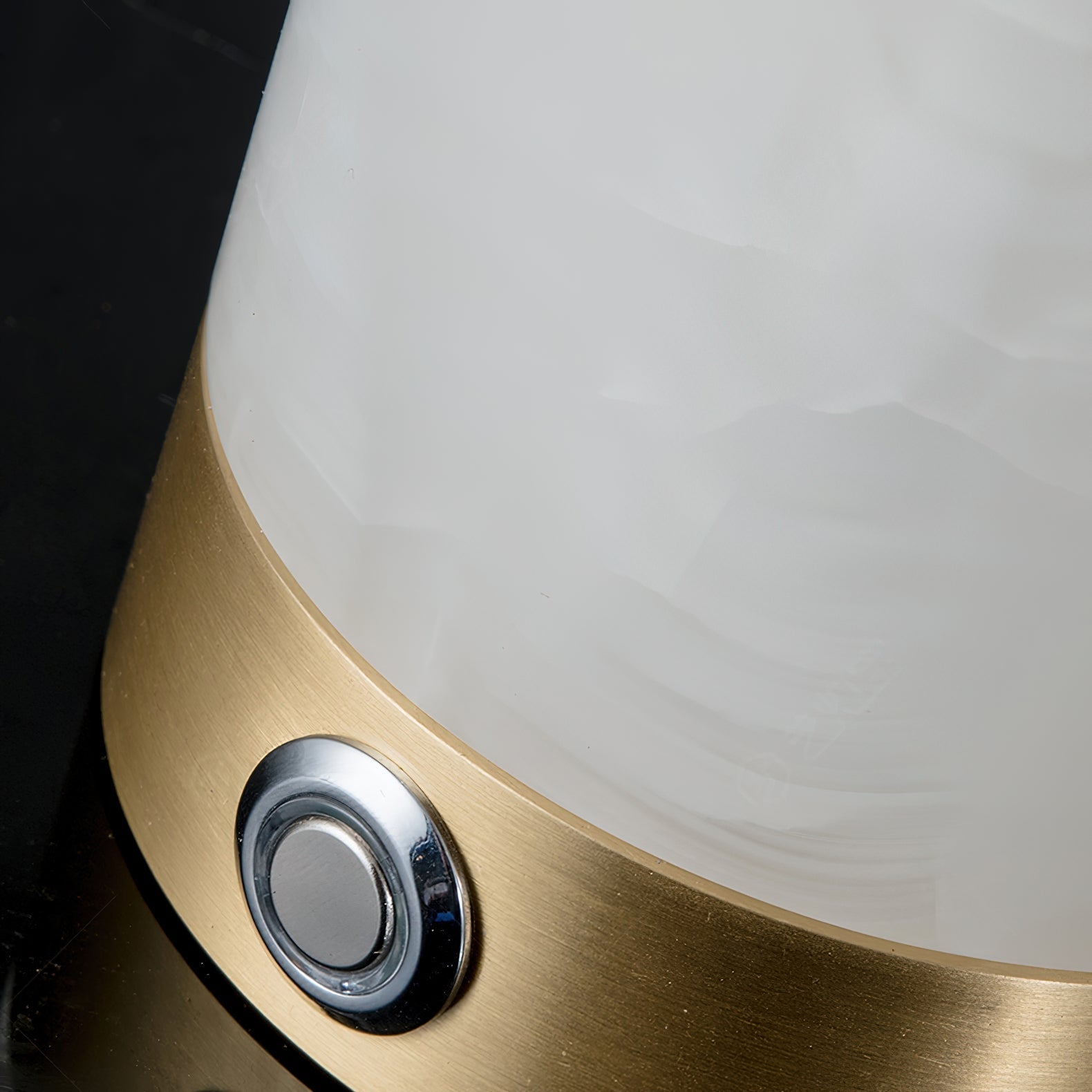 Totem Alabaster Table Lamp (built-in battery) - Letslighting