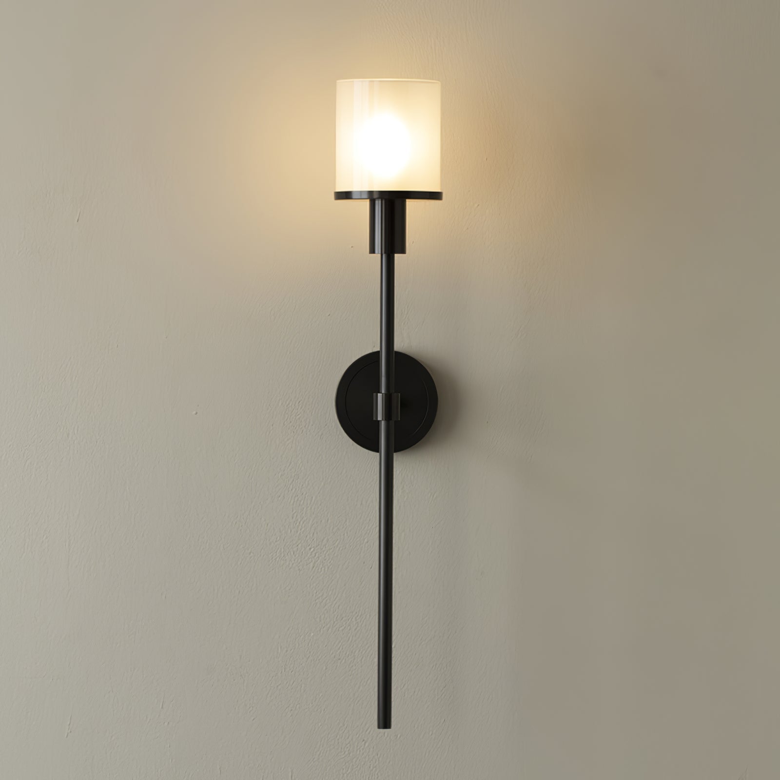 Tracie Classic Sconce - Blowlighting