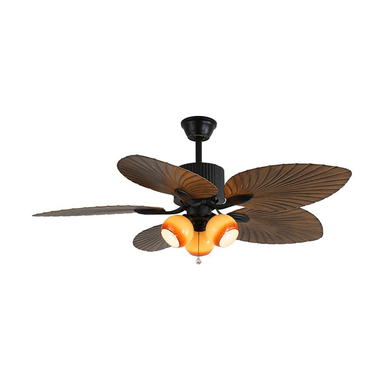 Solara Ventilatorleuchte mit orangefarbenem Lampenschirm, lebendiger Look.
