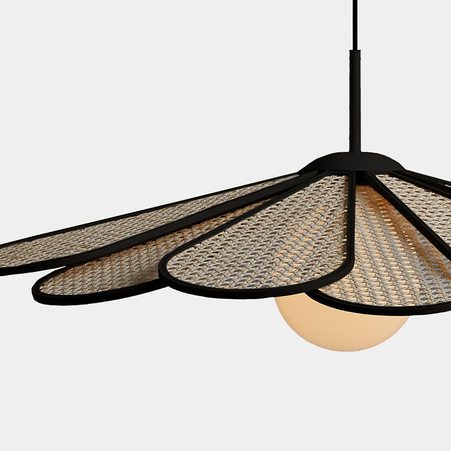 Pendelleuchte Rattan Blütenblatt Metallrahmen-Letslighting