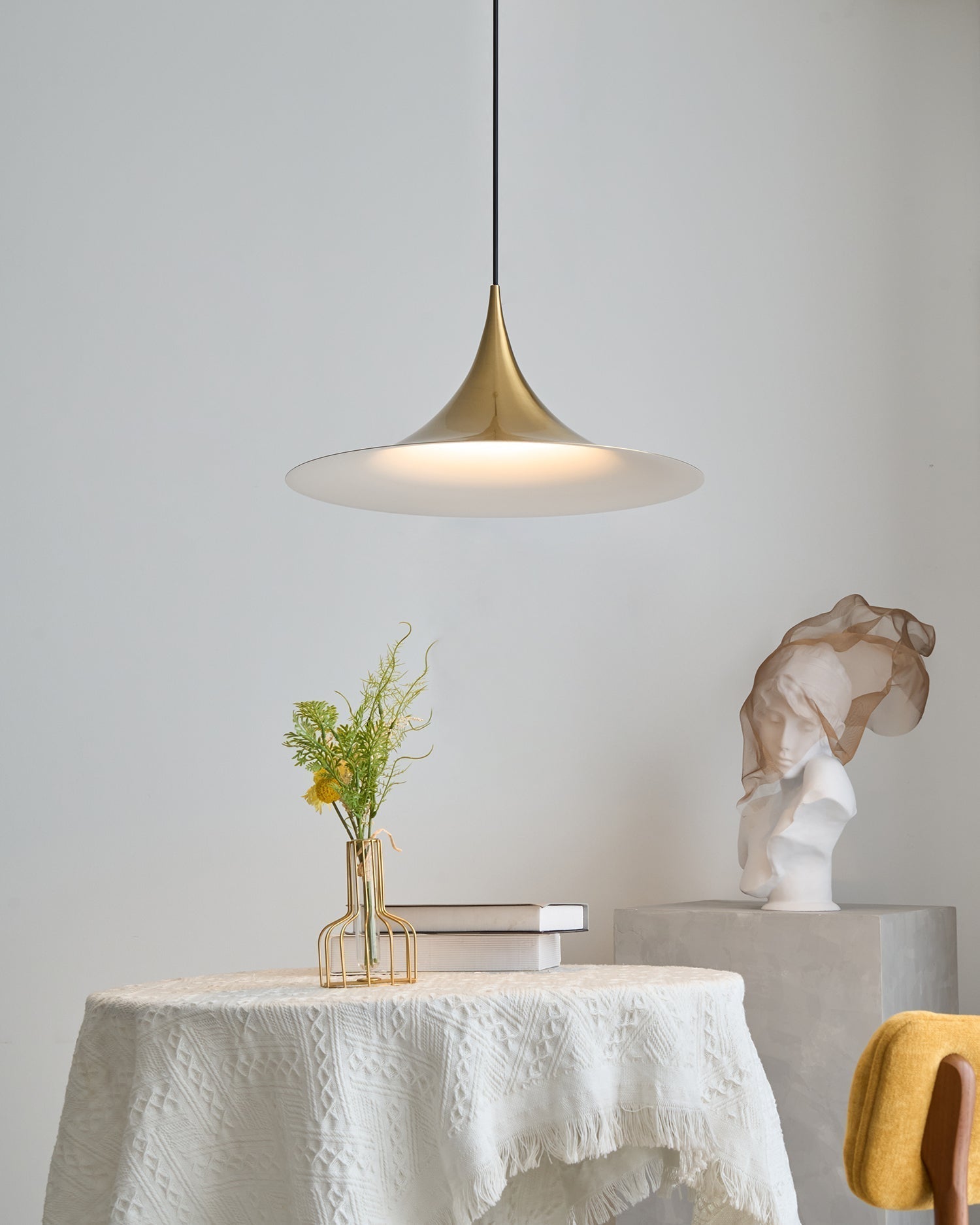 Pendant Lamp Slim Neck and Wide Flare Contemporary Dining - Letslighting