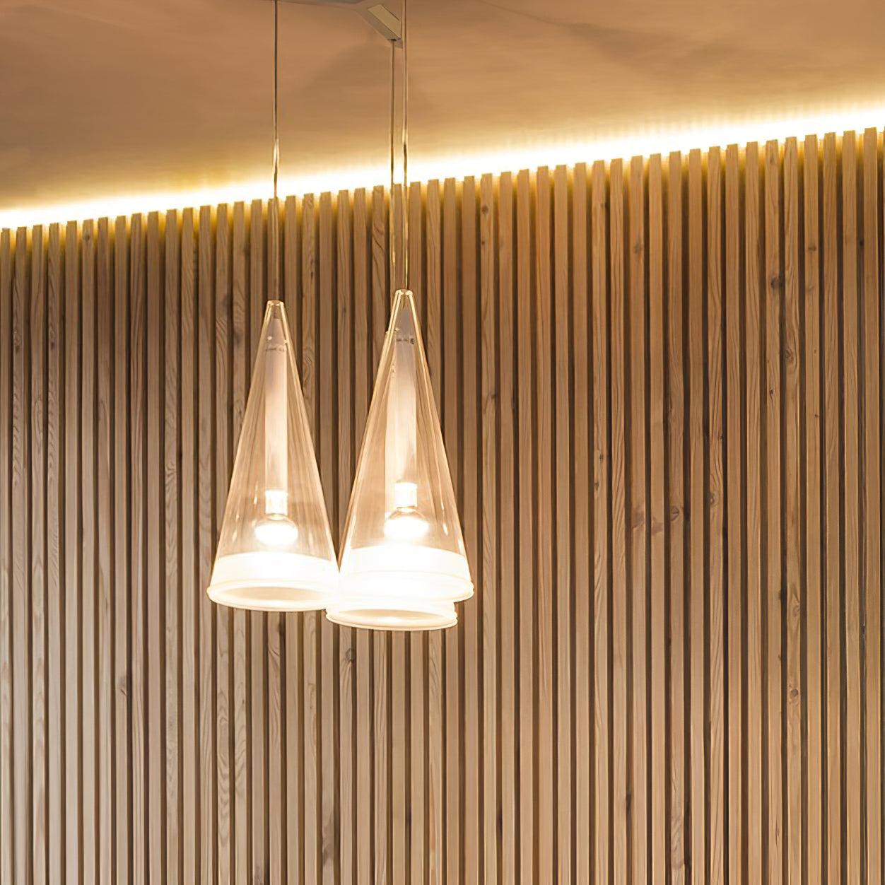 Jaxon Moderne Pendelleuchte aus Glas-Letslighting