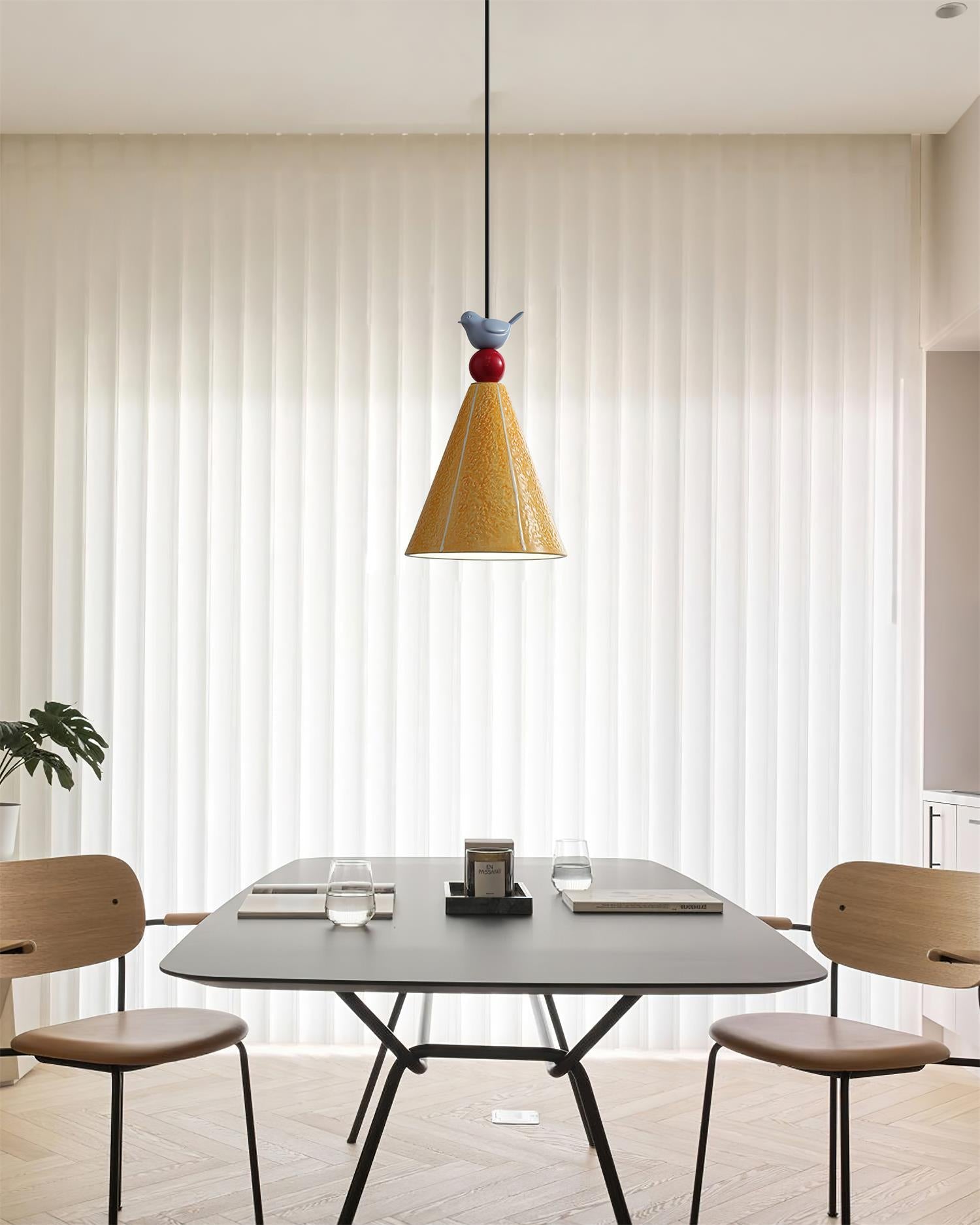 Fivio Pendelleuchte Verspielter Kegel Vogel-Letslighting