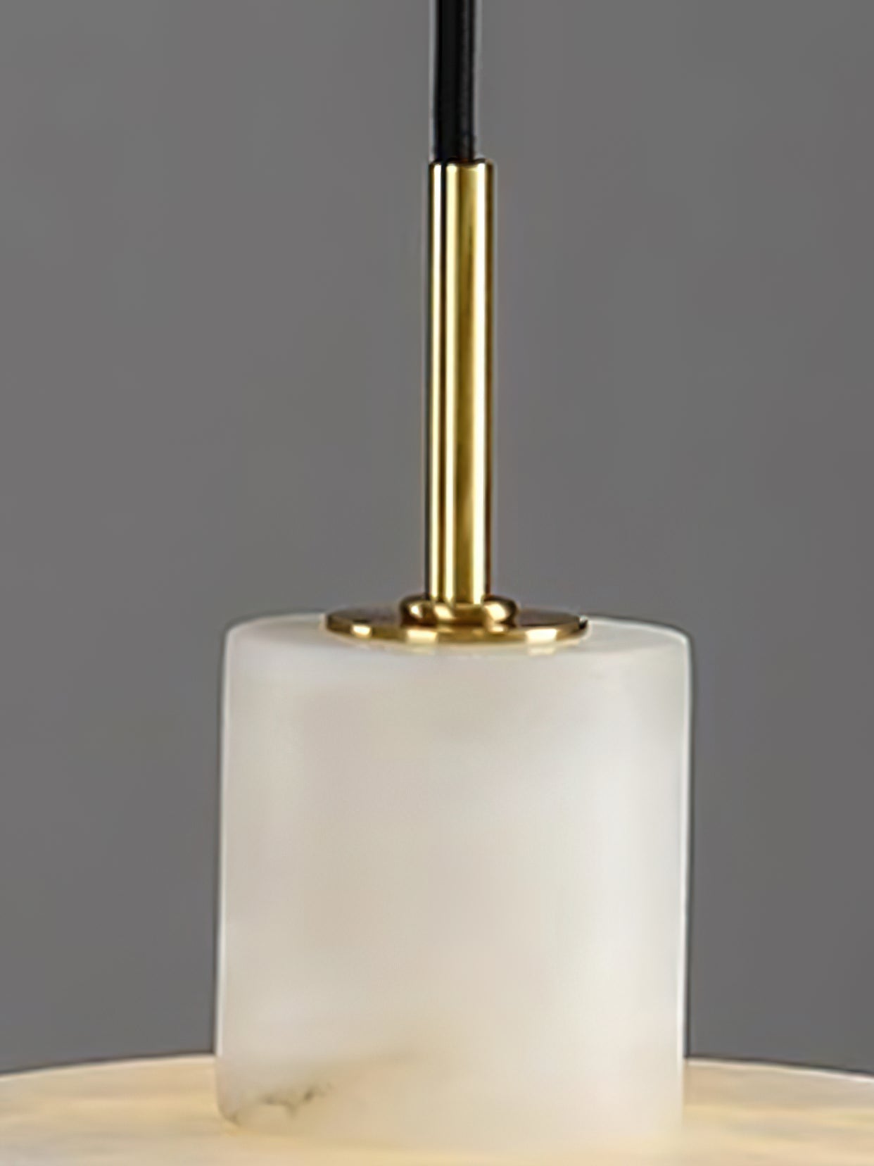 Cavelen Modern Minimalist Brass Alabaster Pendant Lamp - Letslighting