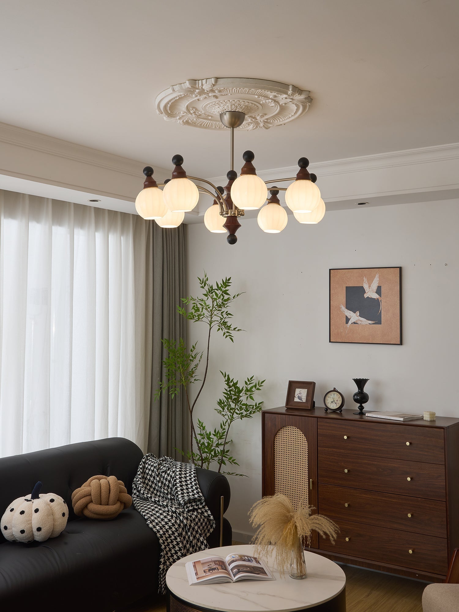 Zosilara Traditioneller Eleganter Holzkronleuchter-Letslighting