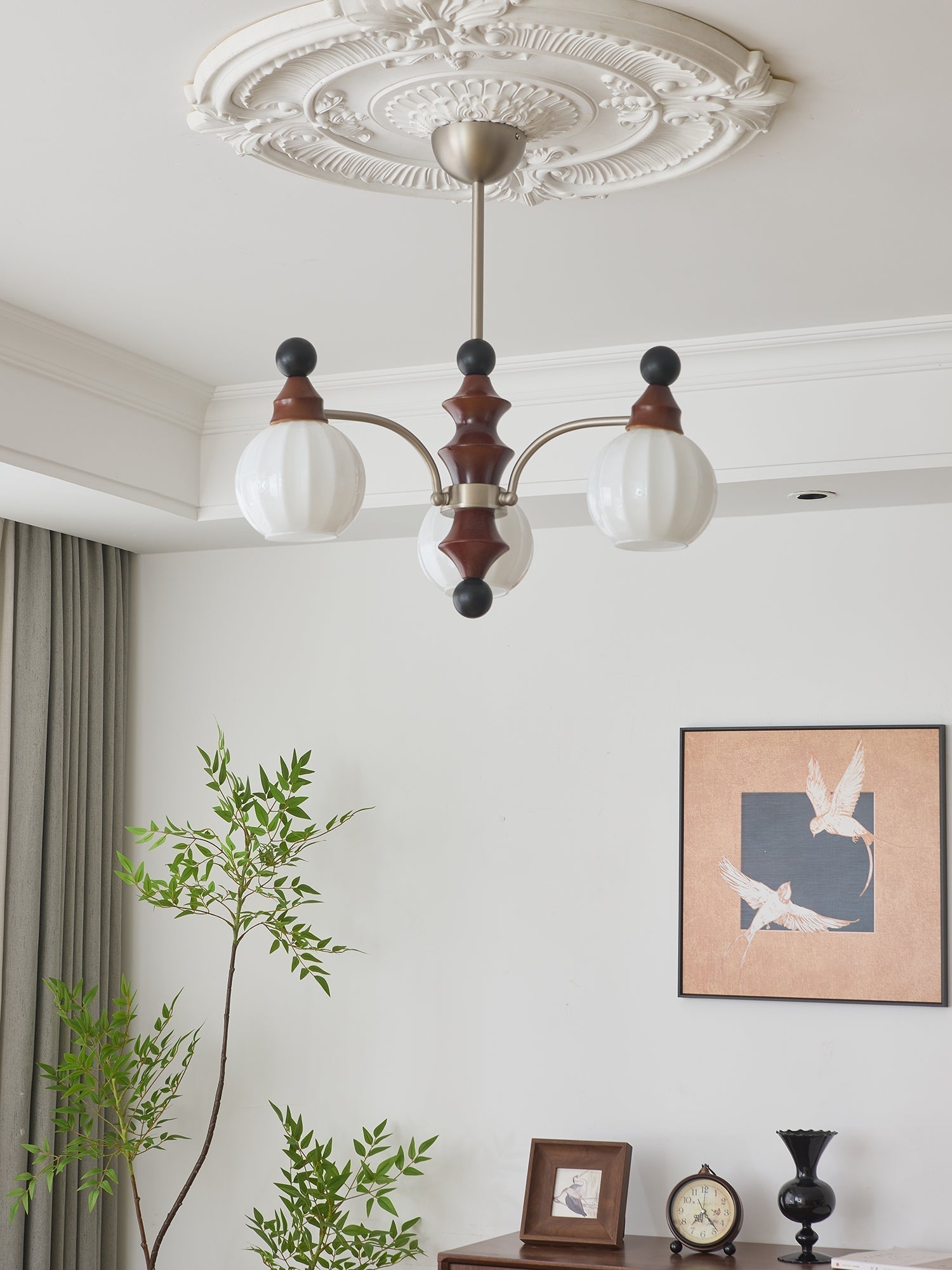 Zosilara Traditioneller Eleganter Holzkronleuchter-Letslighting