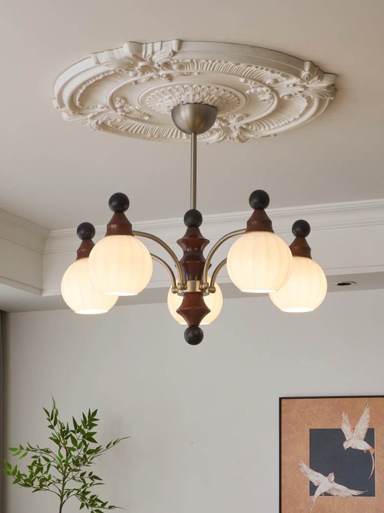 Zosilara Traditioneller Eleganter Holzkronleuchter-Letslighting