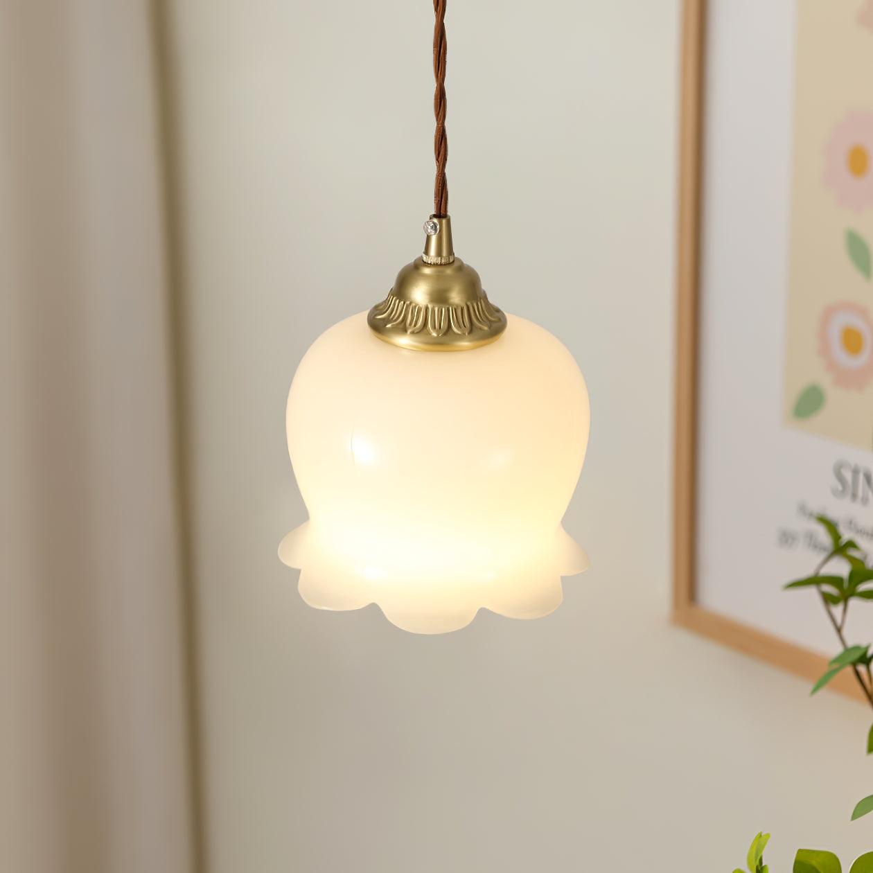 Valley Flower Pendant Lamp - Blowlighting