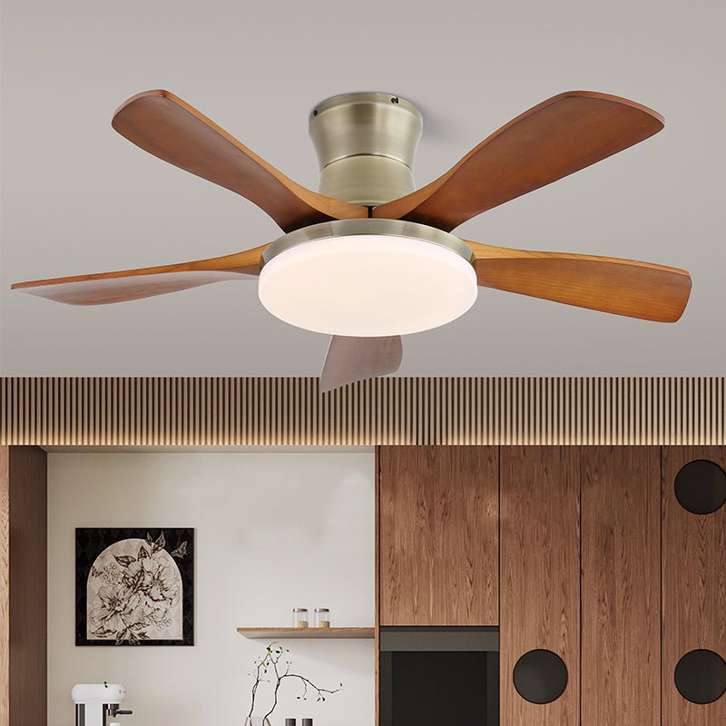 Maßzeichnung des Elara Deckenventilators mit Licht