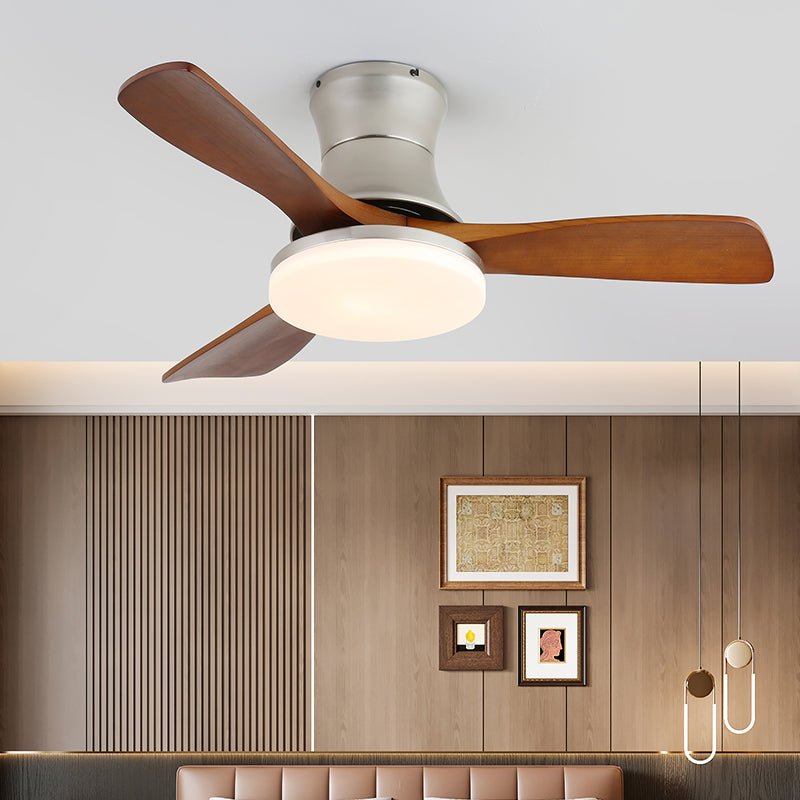 Elara Deckenventilator mit Licht in Nussbaumholz-Finish
