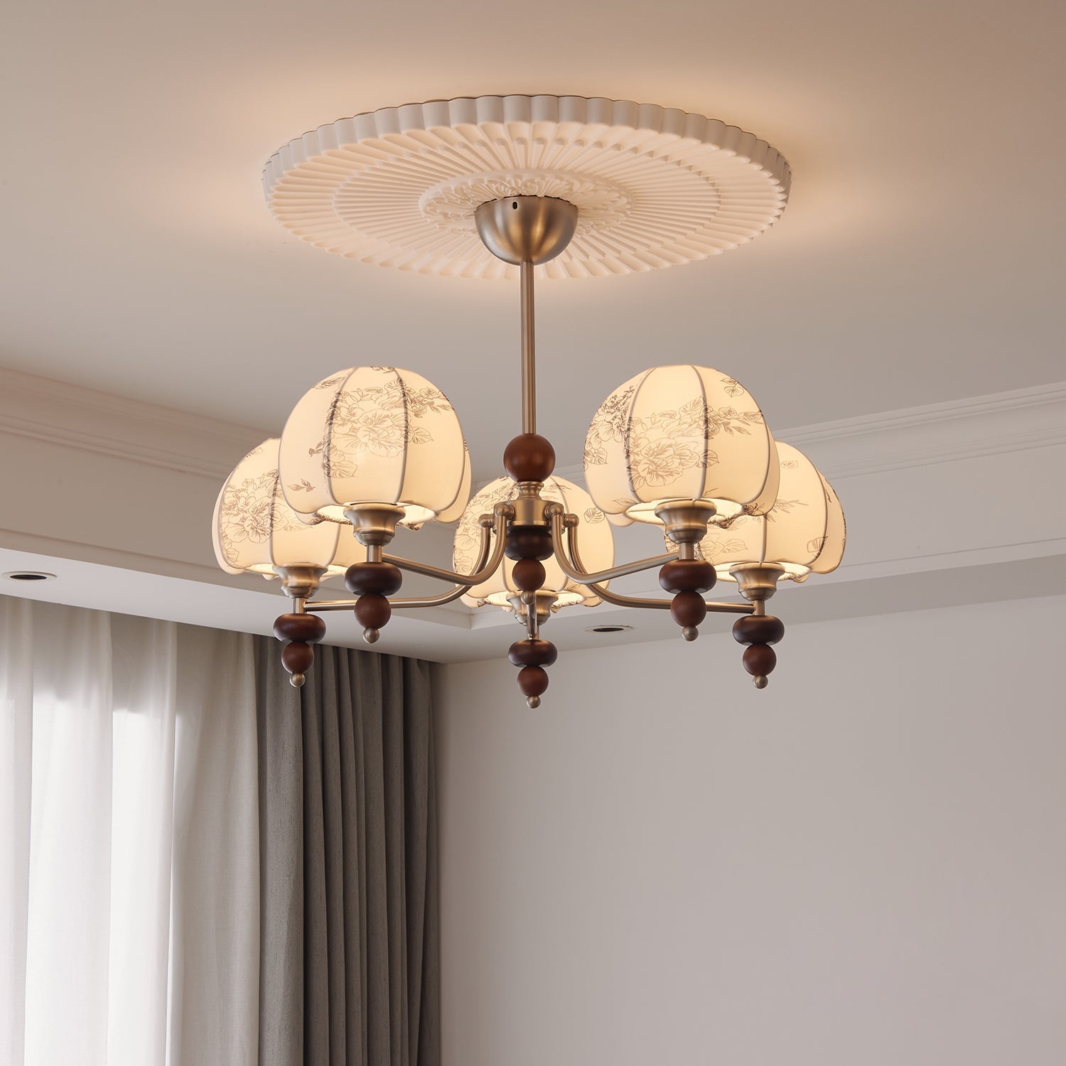 Comirisra Premium Traditionell Blütenblatt Stoff Holz Kronleuchter-Letslighting