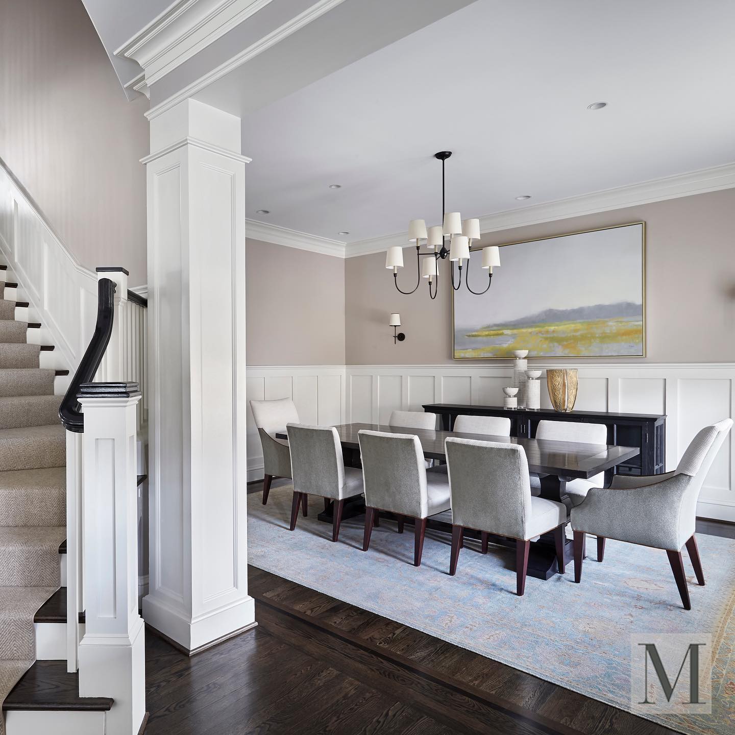 Talia Kronleuchter aus luxuriösem Messing mit Stoffschirm