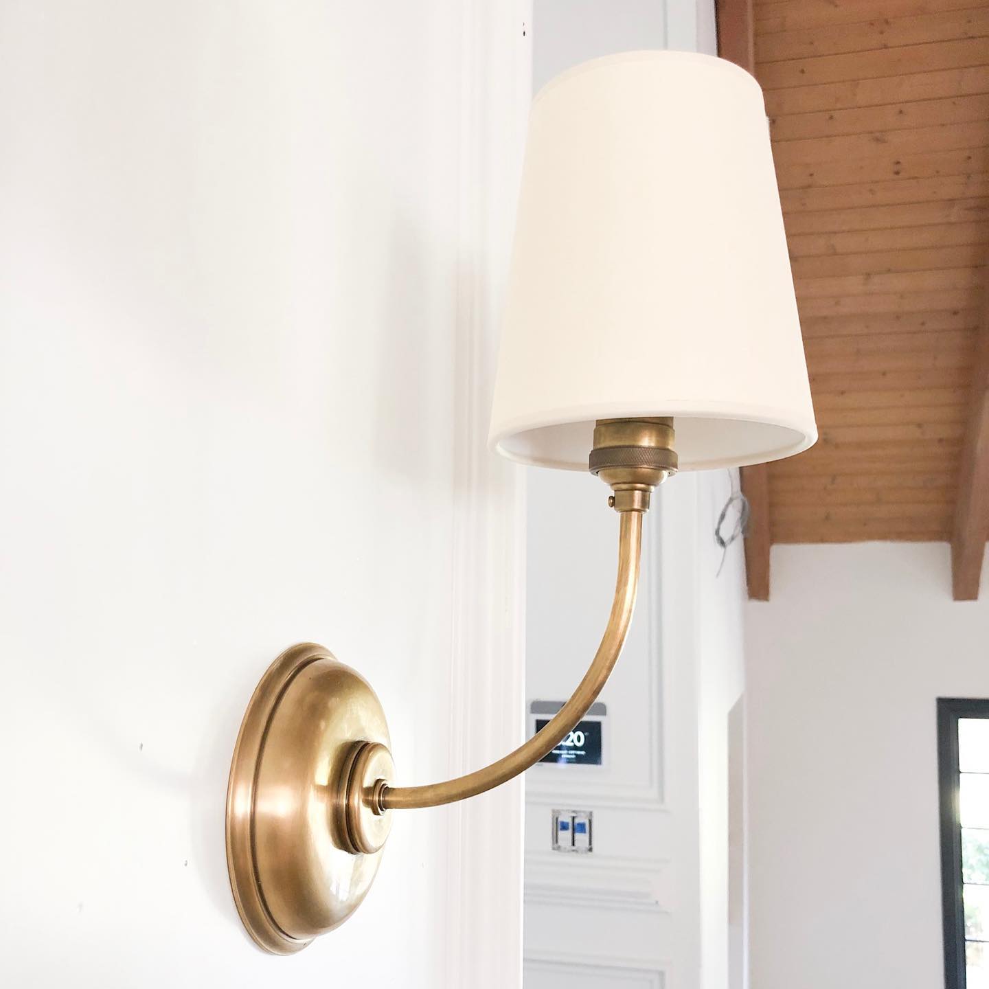 Olvaror Industrielle Vintage-Wandleuchte aus Stoff-Letslighting