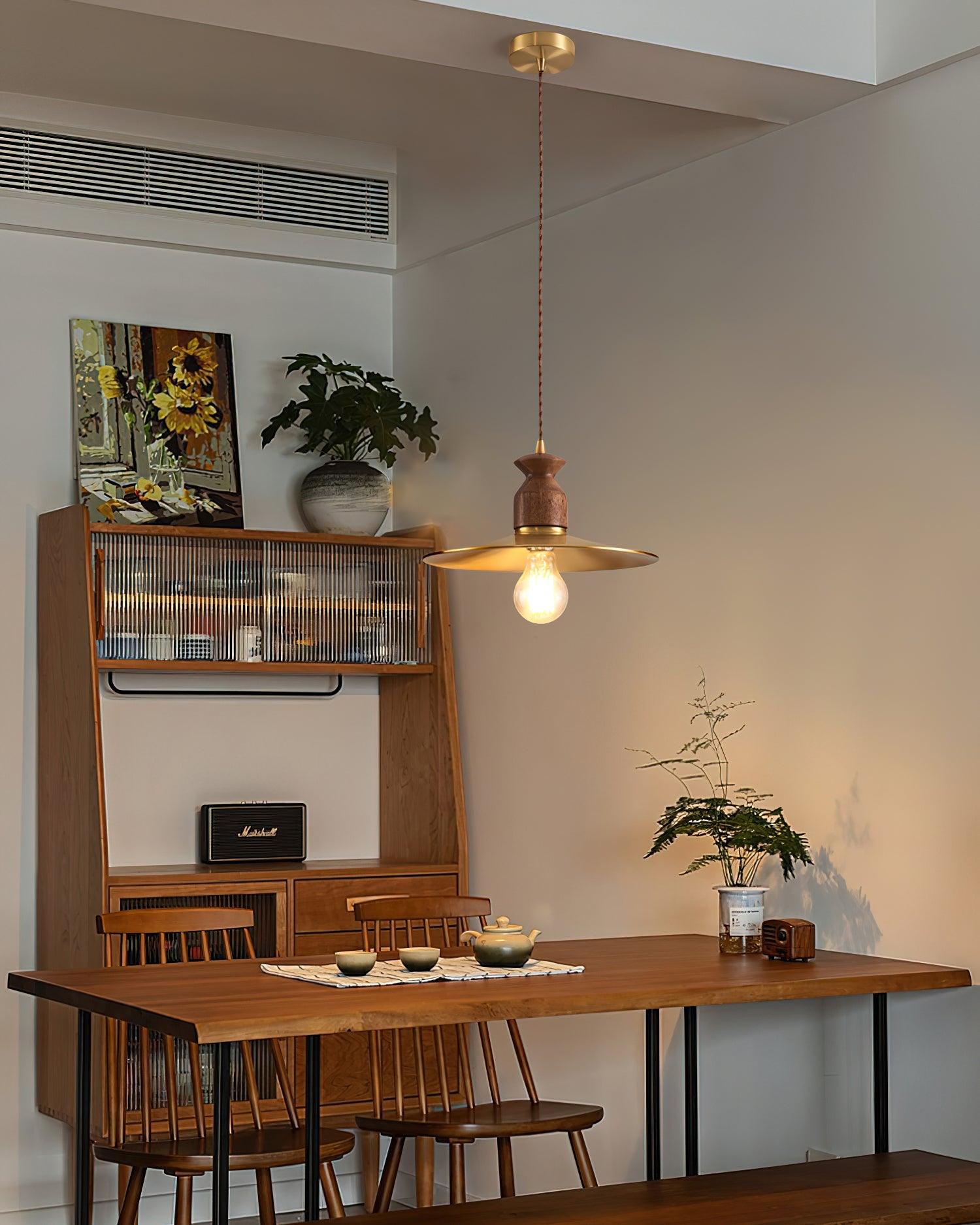 Pendelleuchte Gesäumter Messingschirm Vintage-Letslighting
