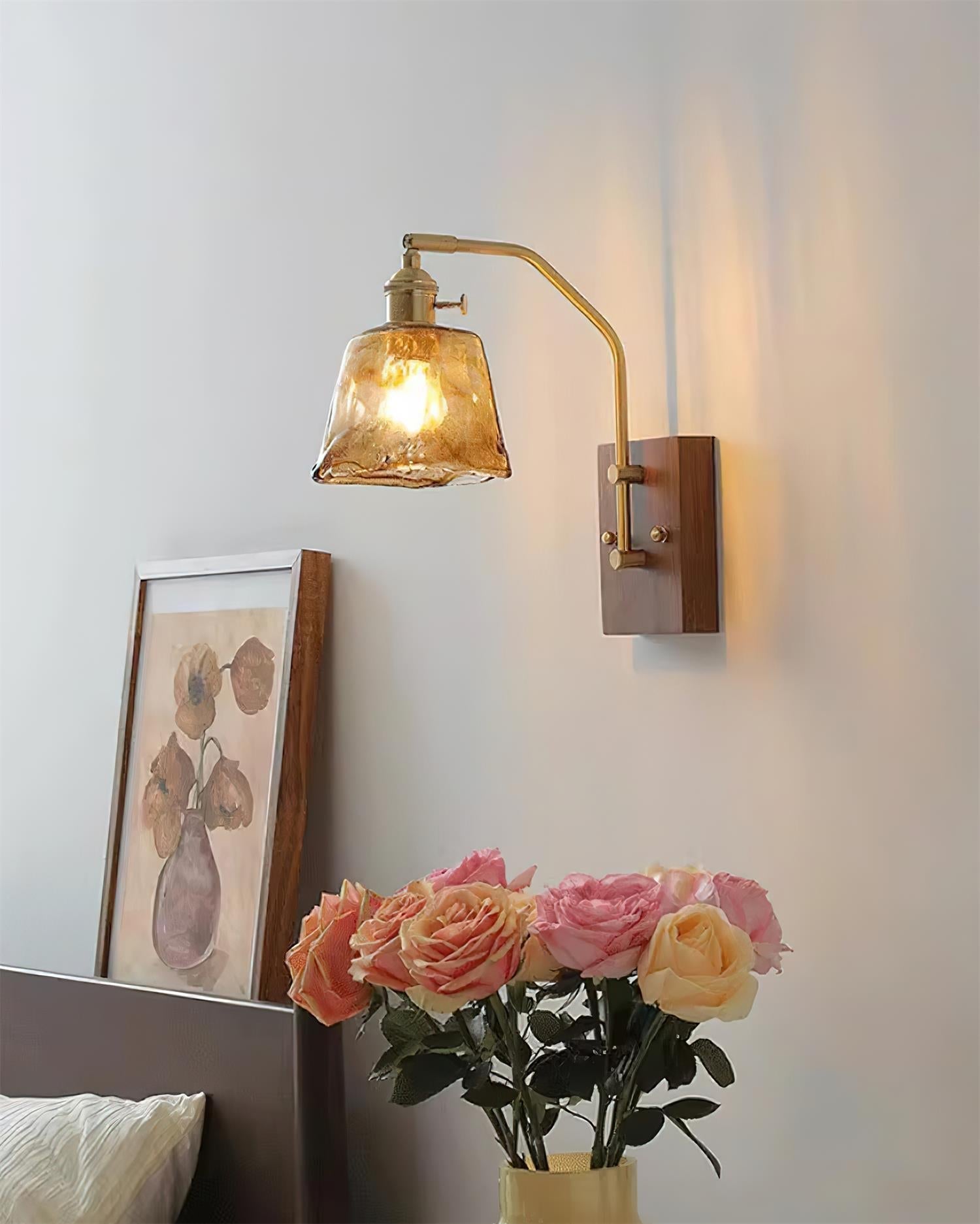 Royal Vintage Wandleuchte aus Messing und Glas-Letslighting