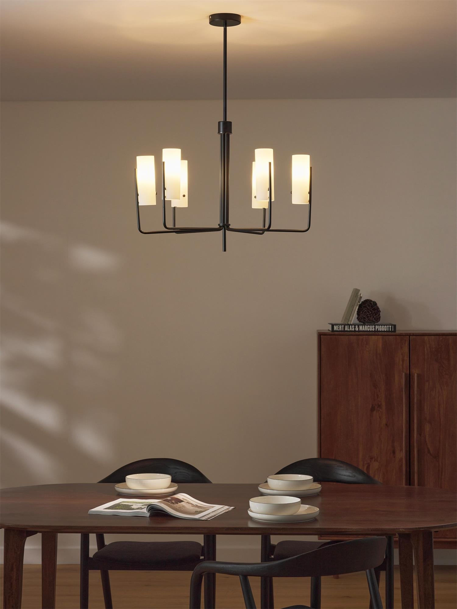 Ivraeus Industrieller Vintage Kronleuchter aus Messing und Glas-Letslighting
