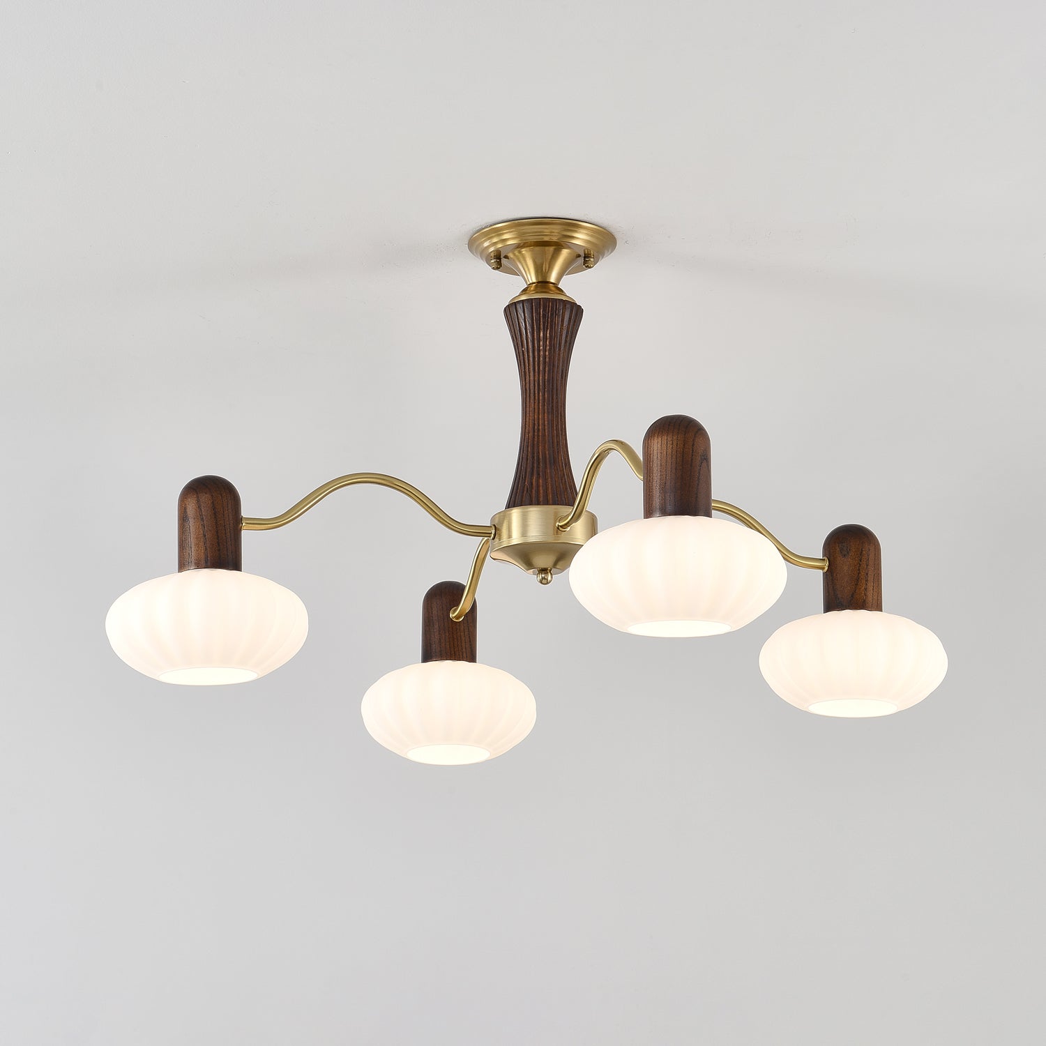 Aurora Kronleuchter Walnuss Embrace Weiß Finish-Letslighting