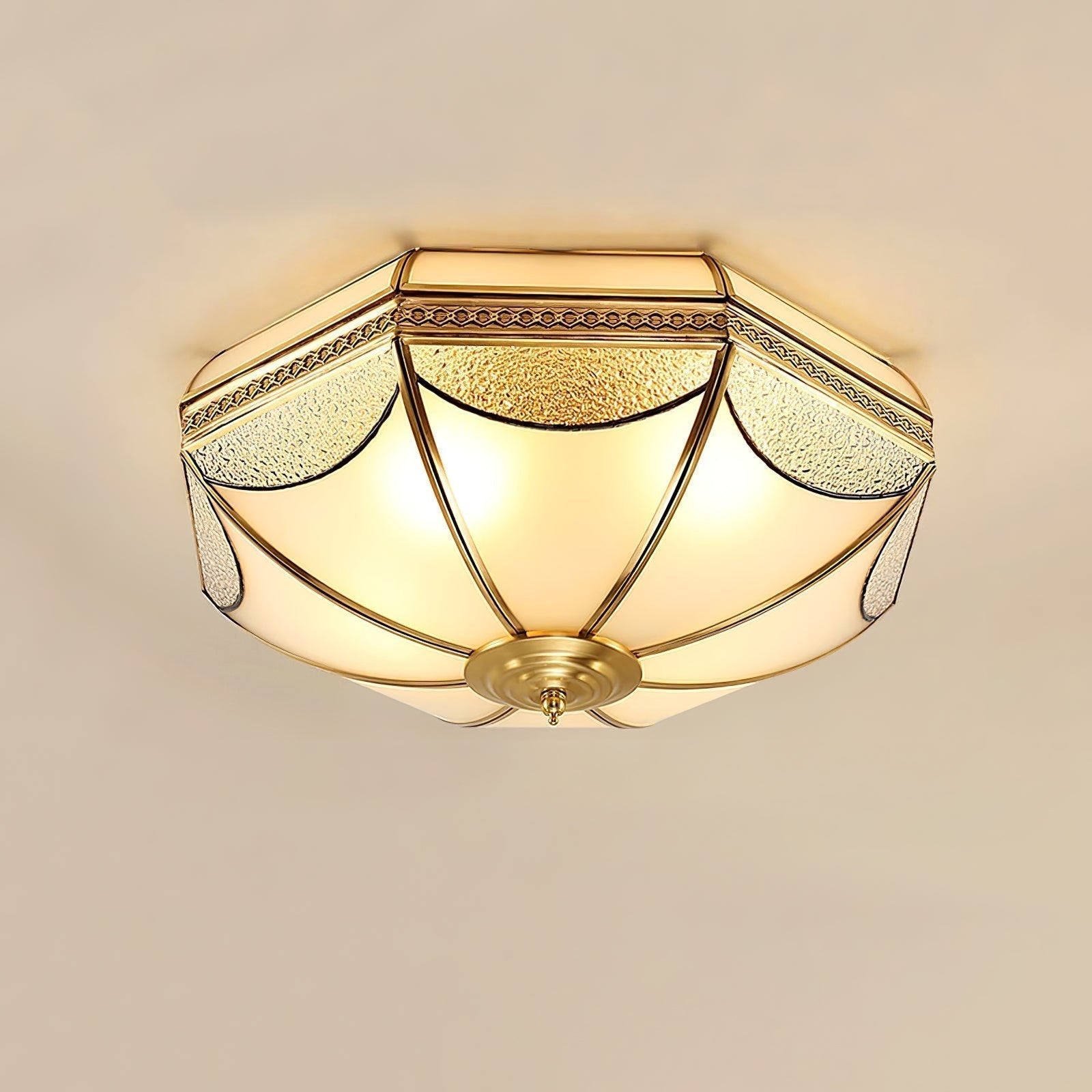 Ellaeara Warehouse Deckenleuchte aus Messing und Glas in Kuppelform-Letslighting