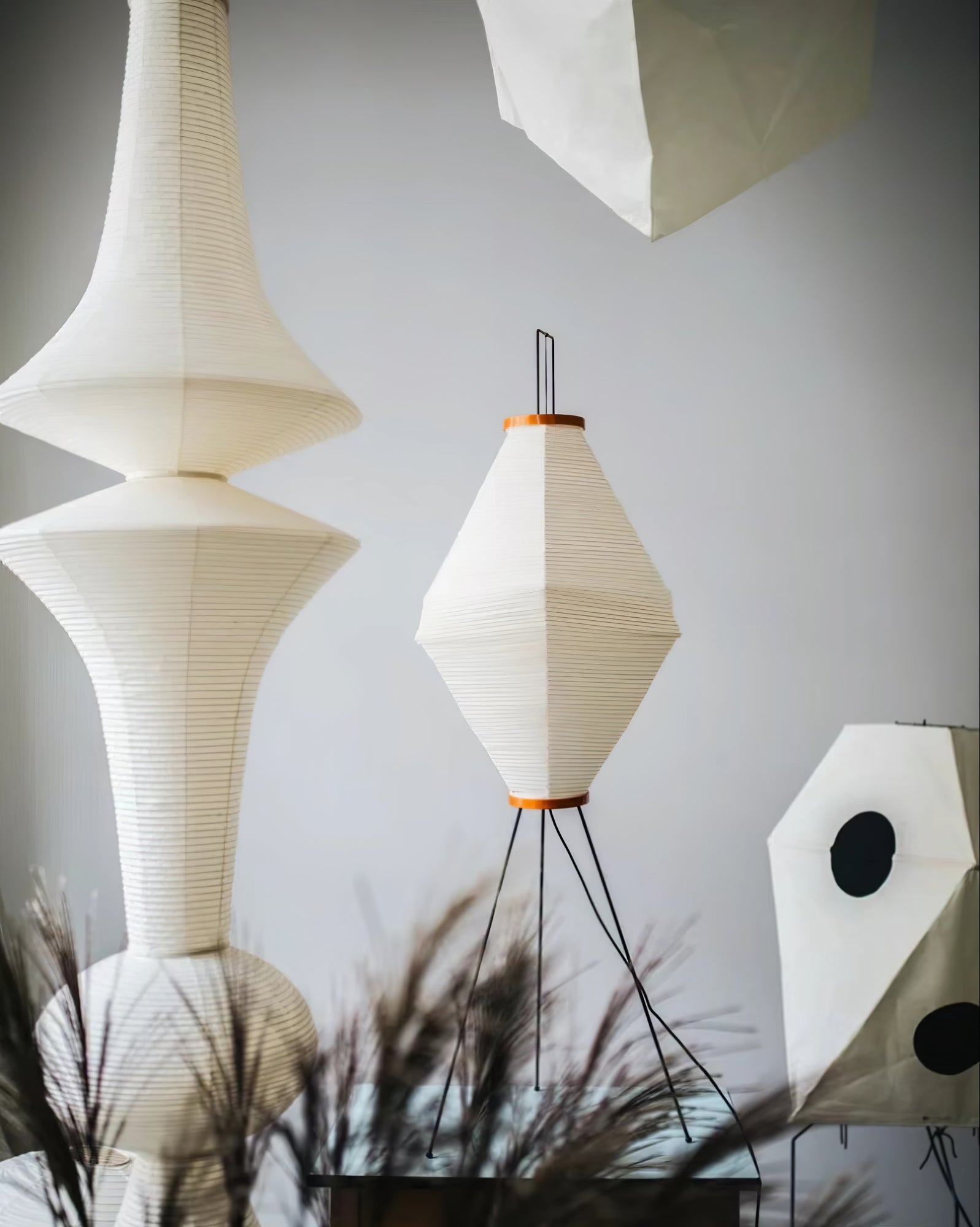 Washi Paper E Pendant Light - Blowlighting