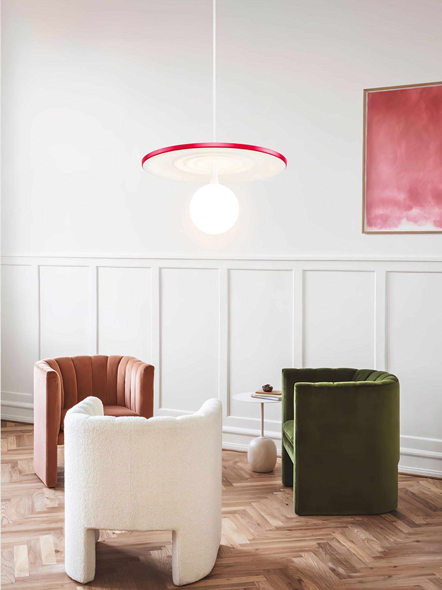 Leila Minimalistische Pendelleuchte aus Metall-Letslighting