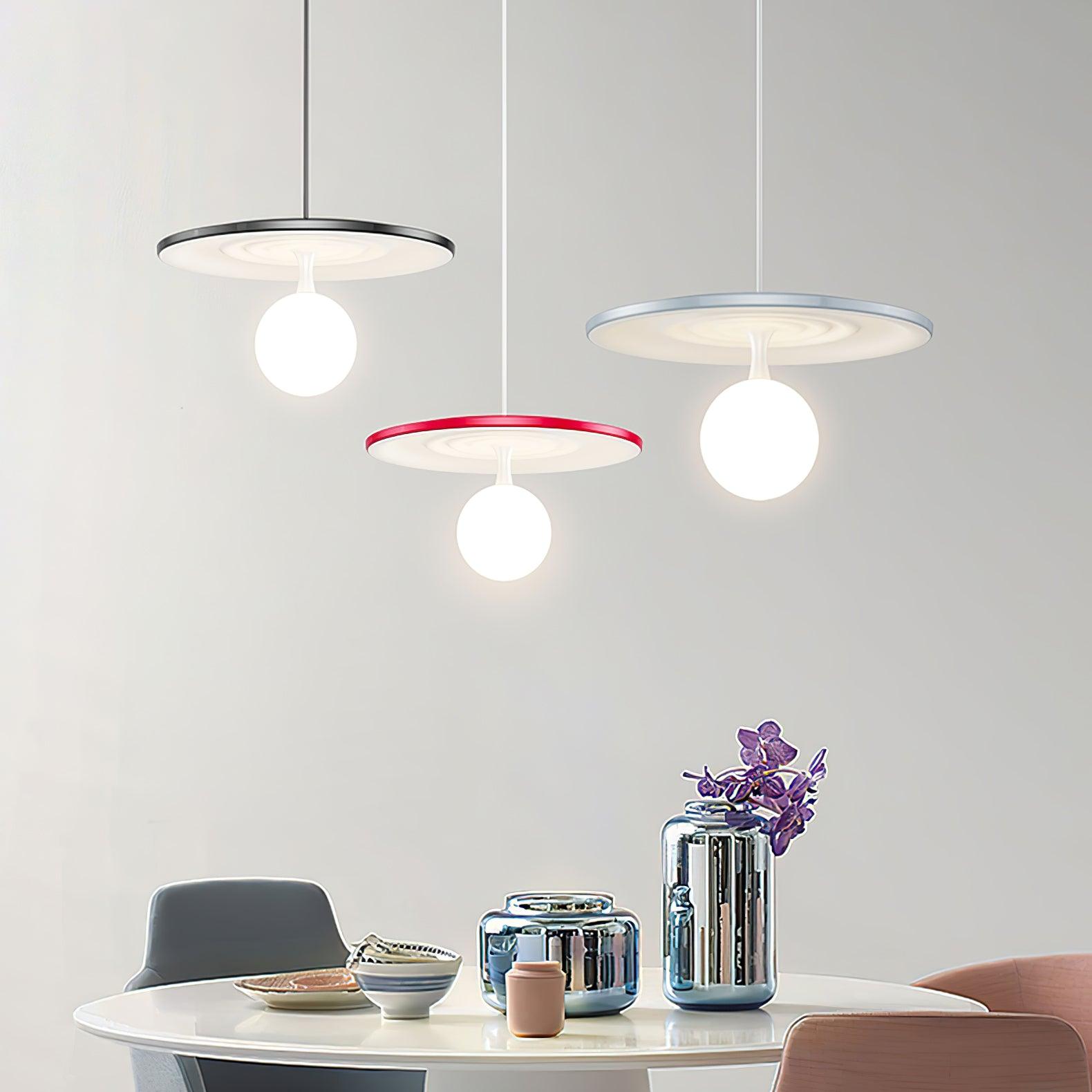 Leila Minimalistische Pendelleuchte aus Metall-Letslighting