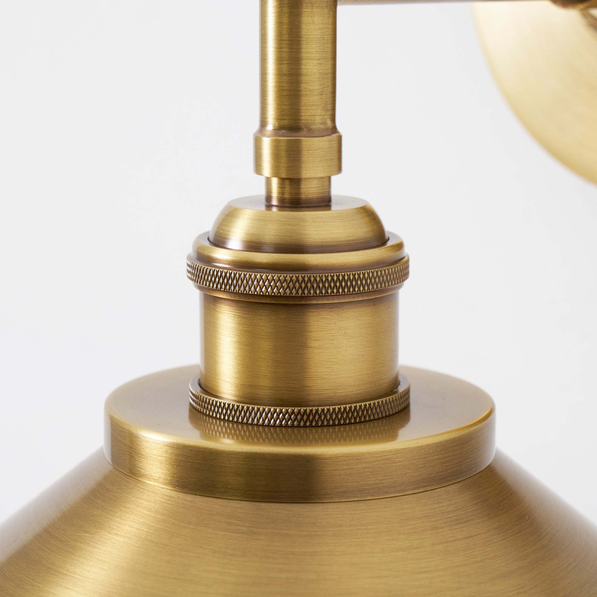 Osile Moderne Wandleuchte aus Messing-Letslighting