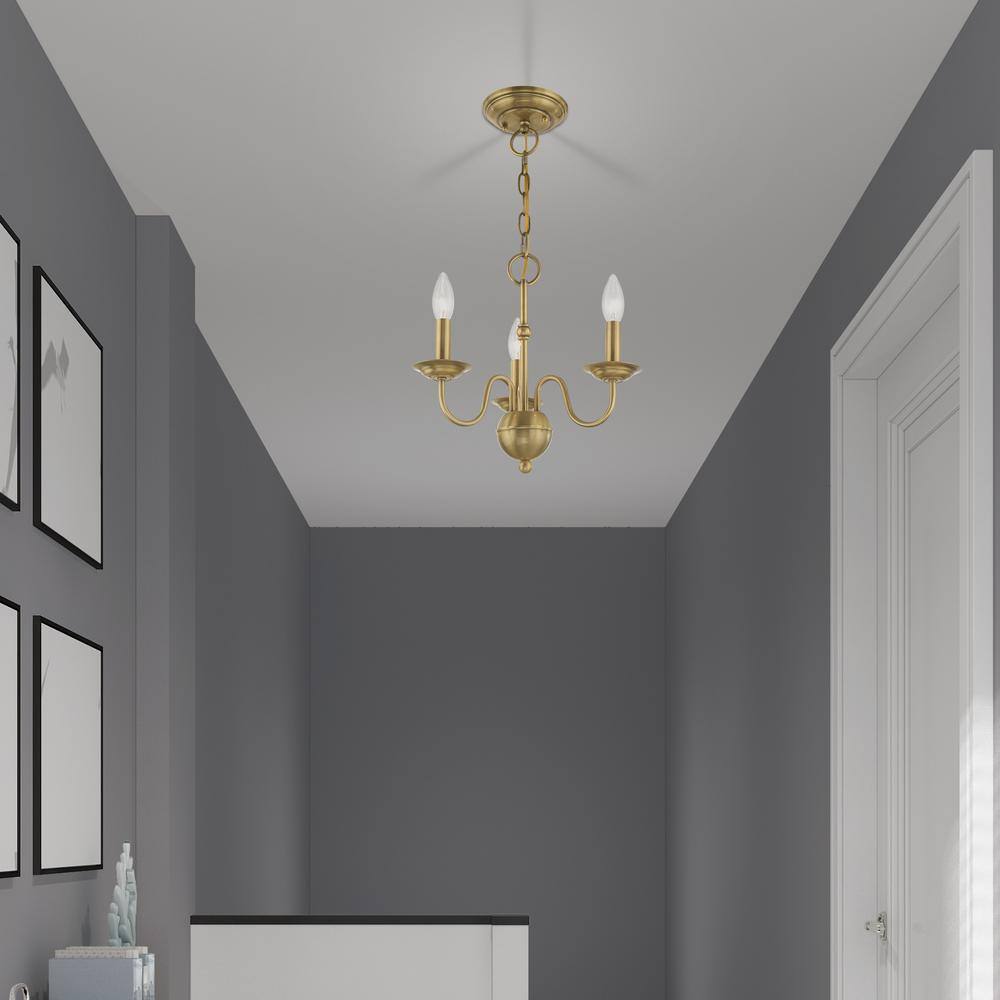 Avvarir Industrieller Vintage Kronleuchter aus Messing-Letslighting