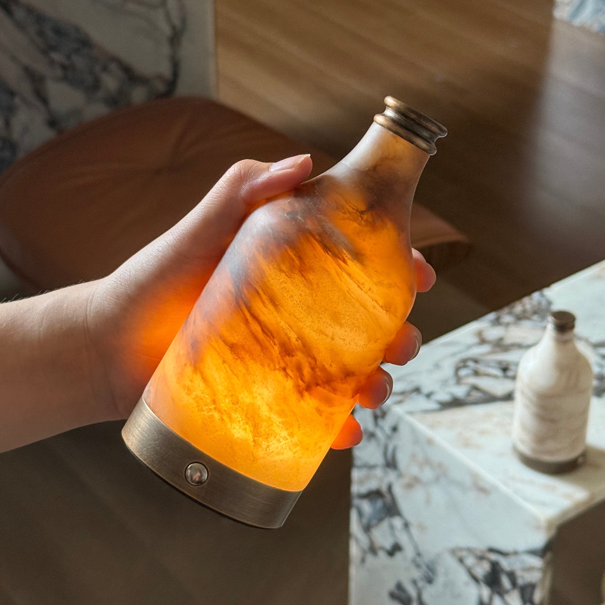 Wine Bottle Alabaster Table Lamp (Built-in Battery) - Letslighting