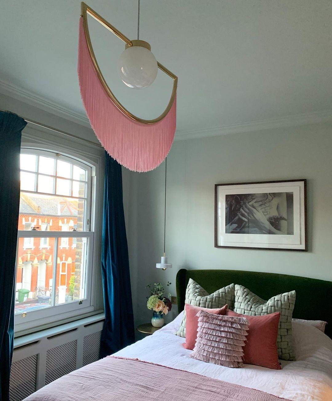 Solara Pendelleuchte Stoff Fransen Globus Retro Boho-Letslighting