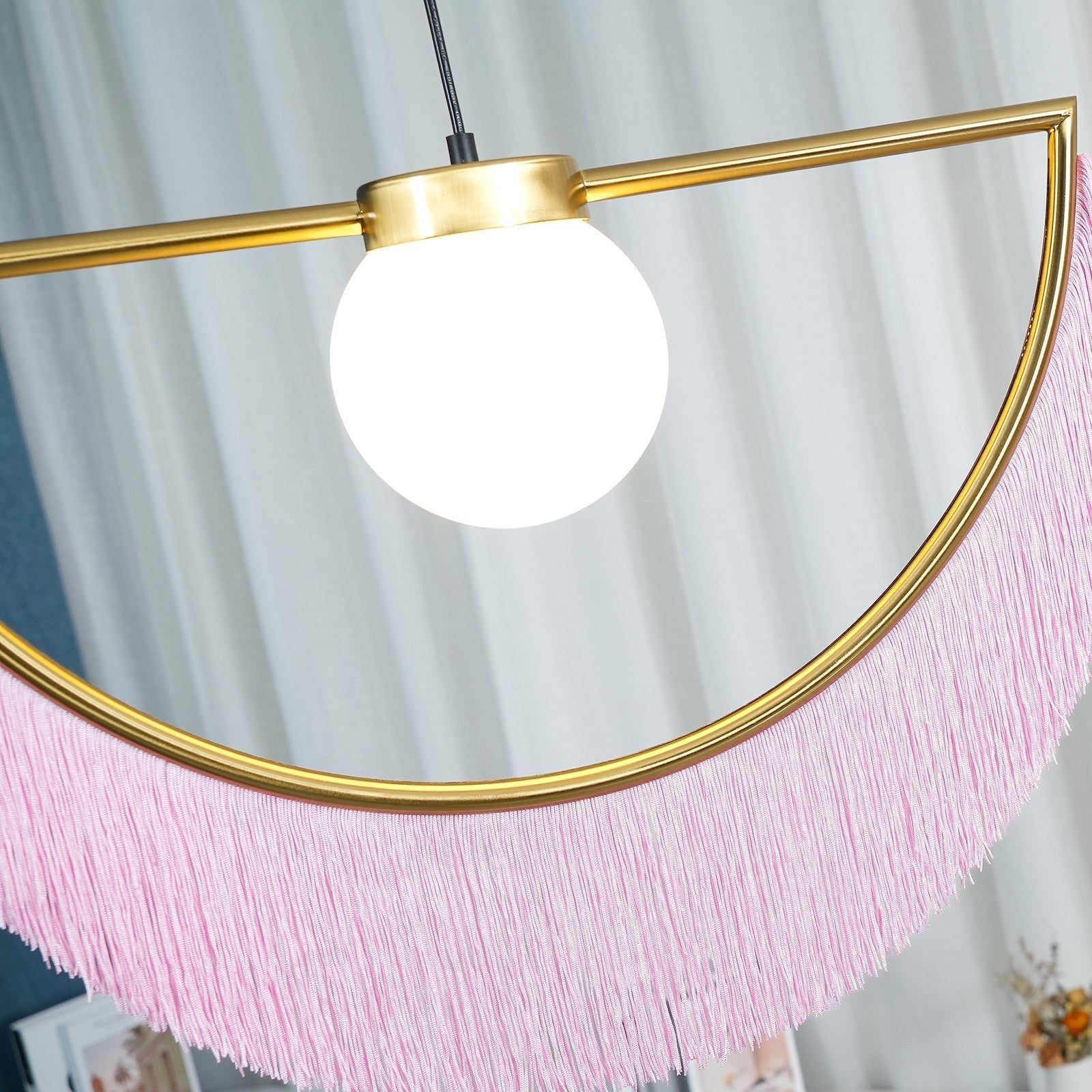 Solara Pendelleuchte Stoff Fransen Globus Retro Boho-Letslighting