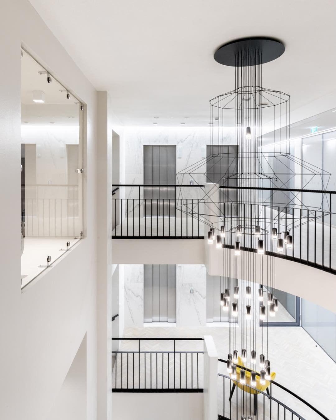 Lustra Schwarzer Drahtlinien-LED-Kronleuchter-Letslighting