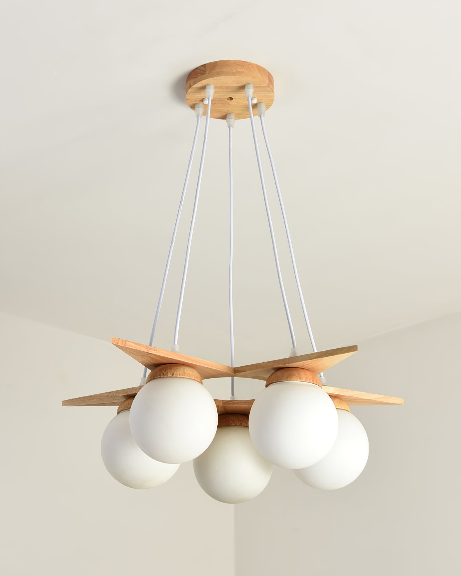 Zothaus Stern-Glas-Holz-Kronleuchter-Letslighting