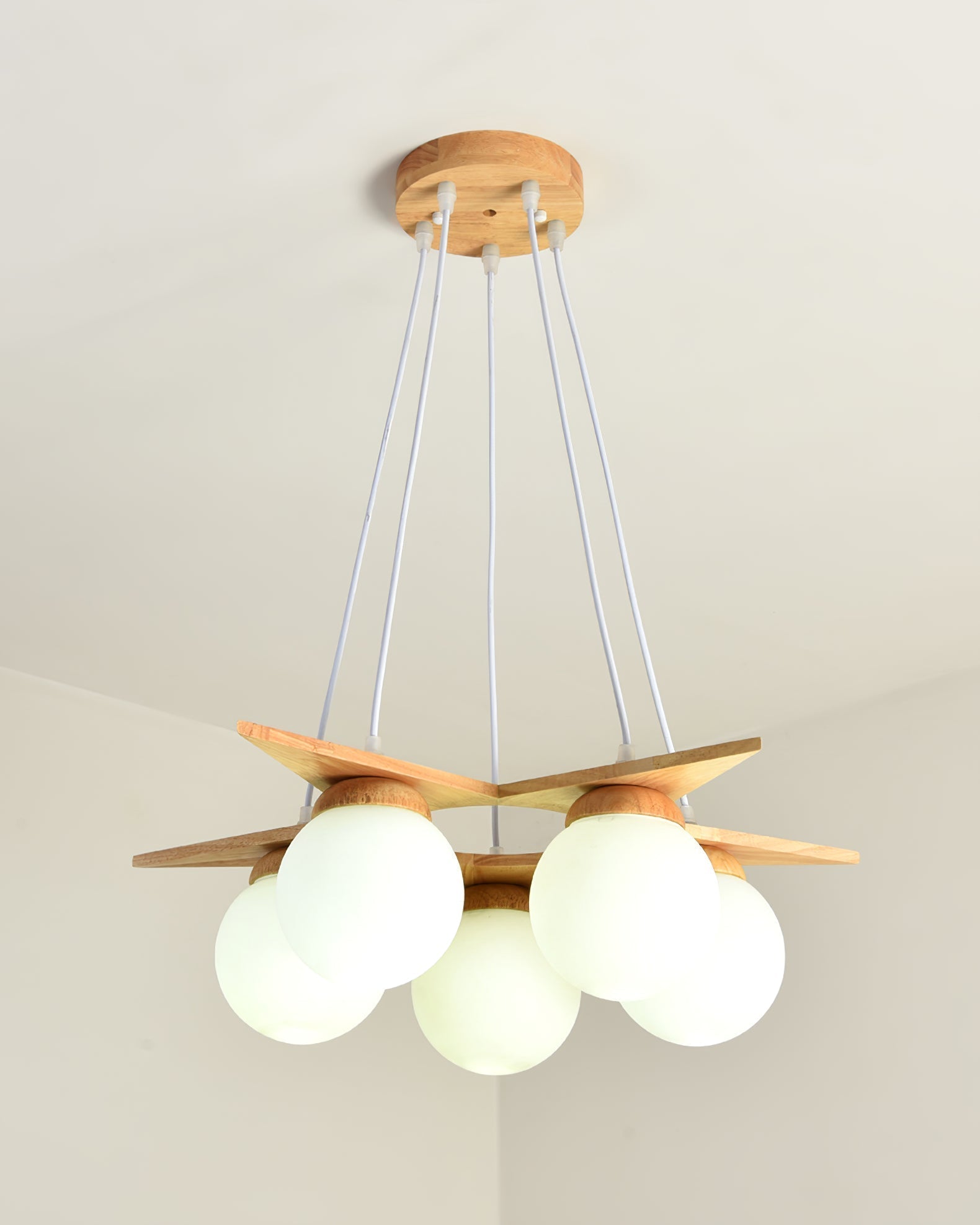 Zothaus Stern-Glas-Holz-Kronleuchter-Letslighting