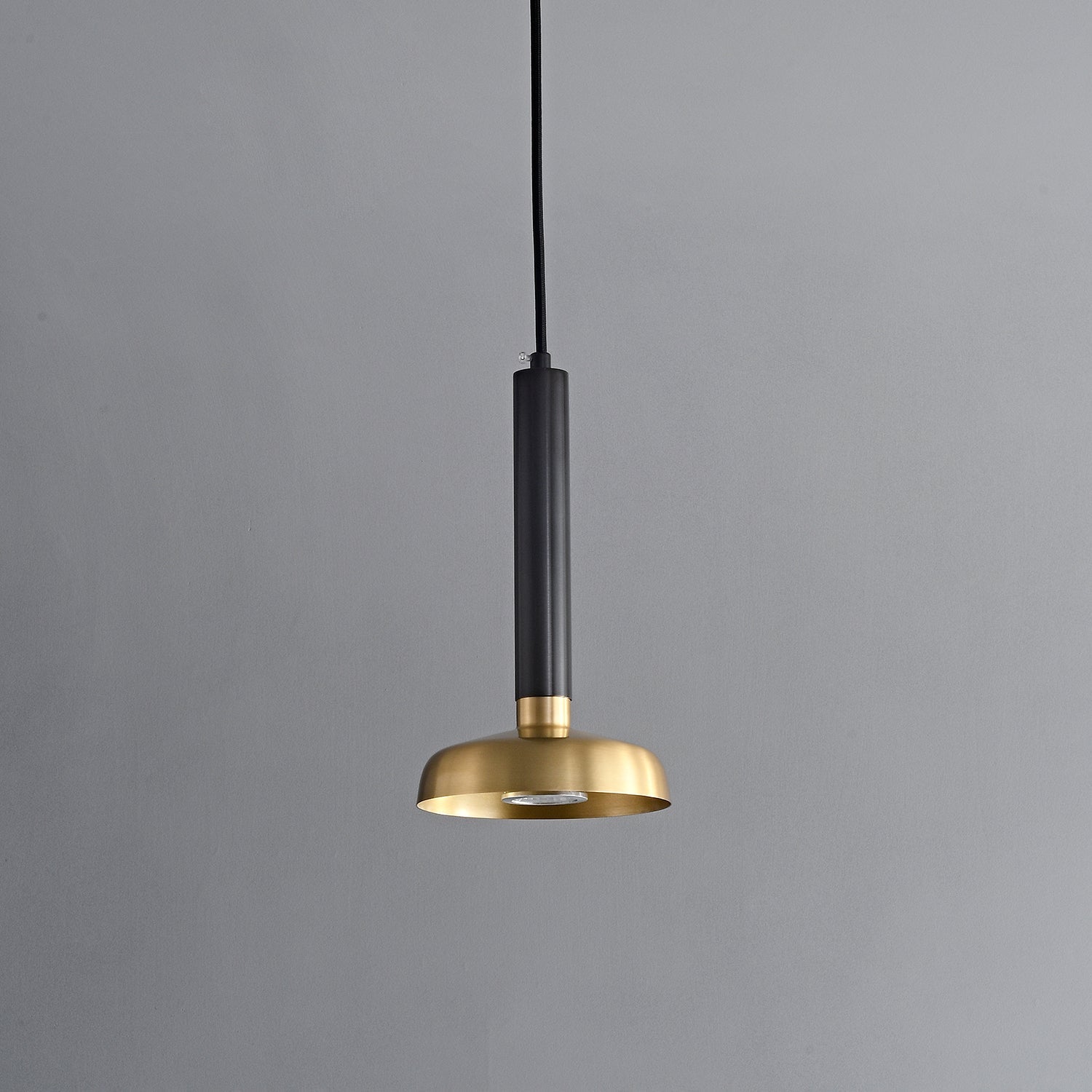 Zephyros Pendant Lamp - Blowlighting