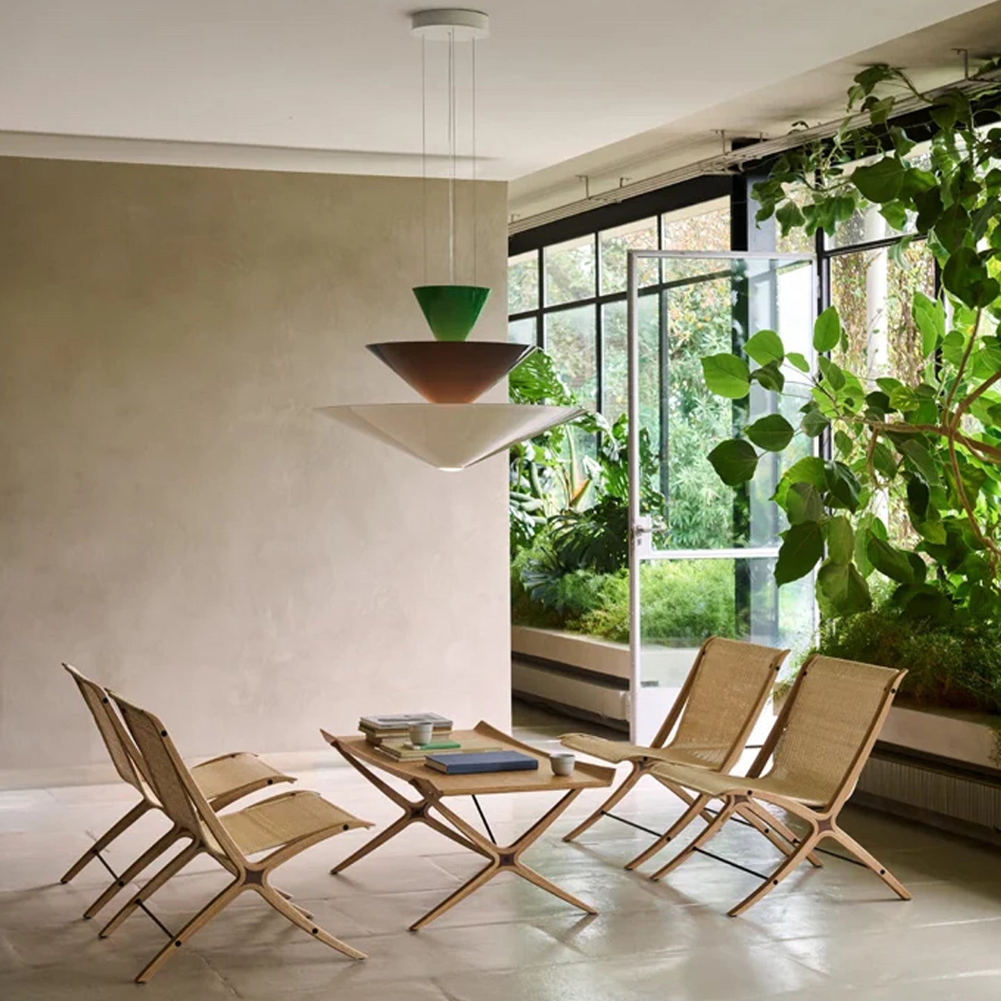 Pyramia Gestufte Pendelleuchte mit Farbblock-Letslighting