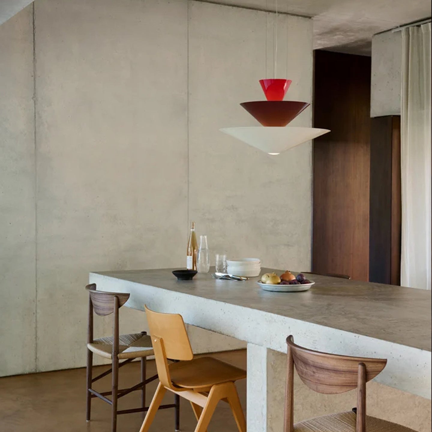 Pyramia Gestufte Pendelleuchte mit Farbblock-Letslighting