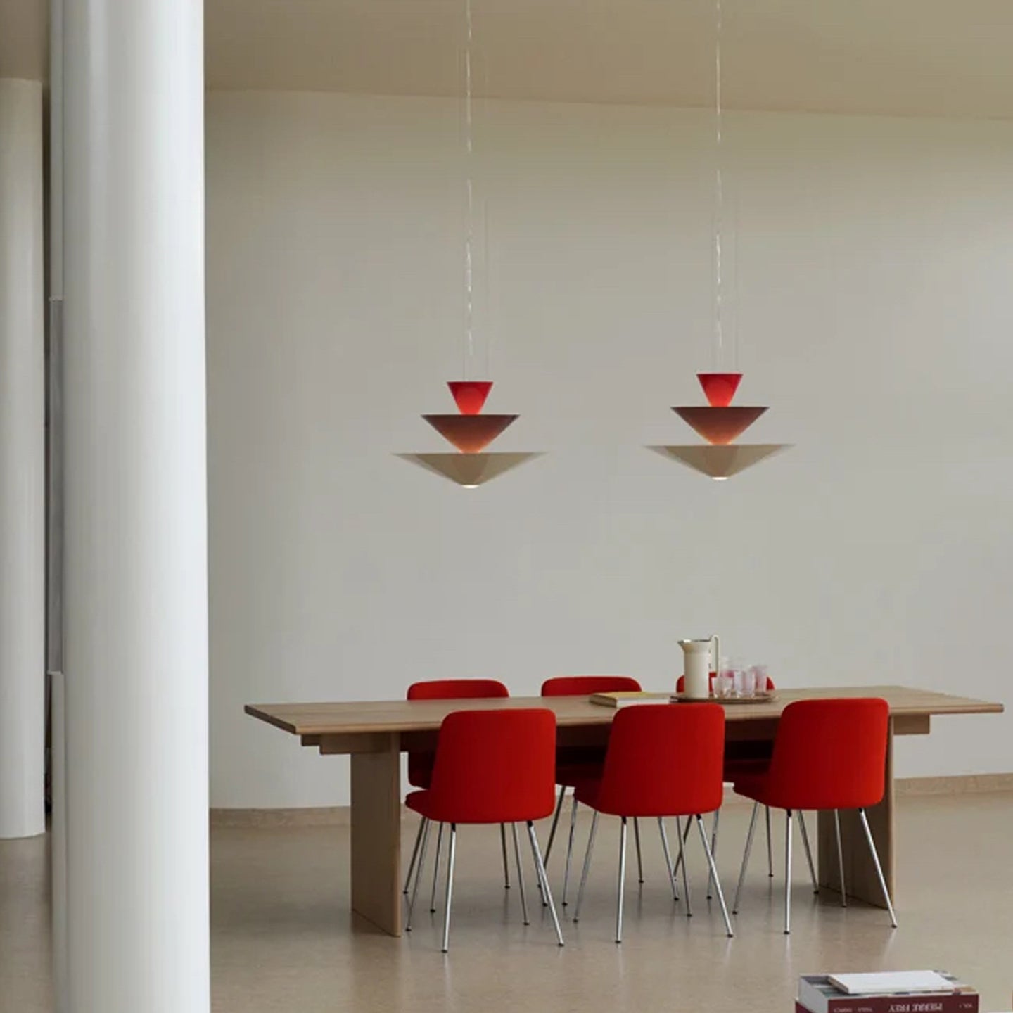 Pyramia Gestufte Pendelleuchte mit Farbblock-Letslighting