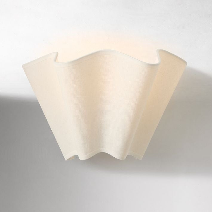 Oslan Wellenförmiger Leinenschirm, minimalistische Wandleuchte für das Wohnzimmer