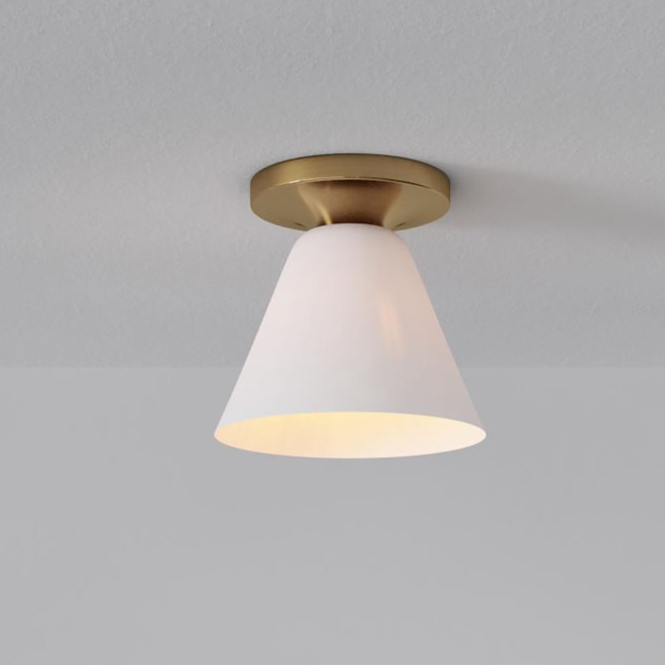 Conica Cone Flush Mount – Glas-Deckenleuchte für moderne Räume