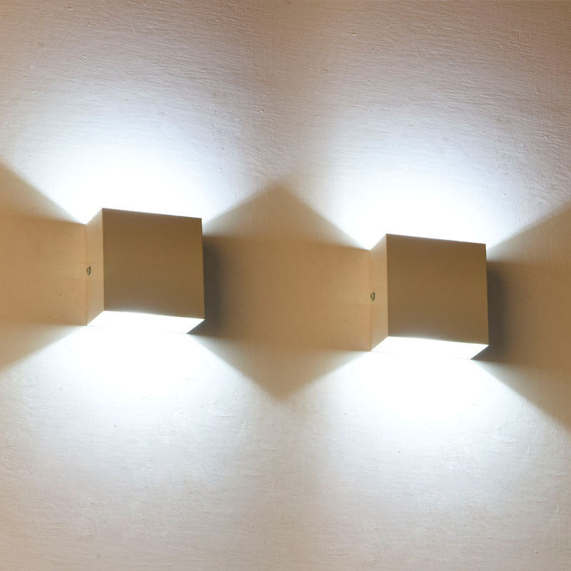 Ray Modern LED Außenwandleuchte Weiß Metall Garten/Flur